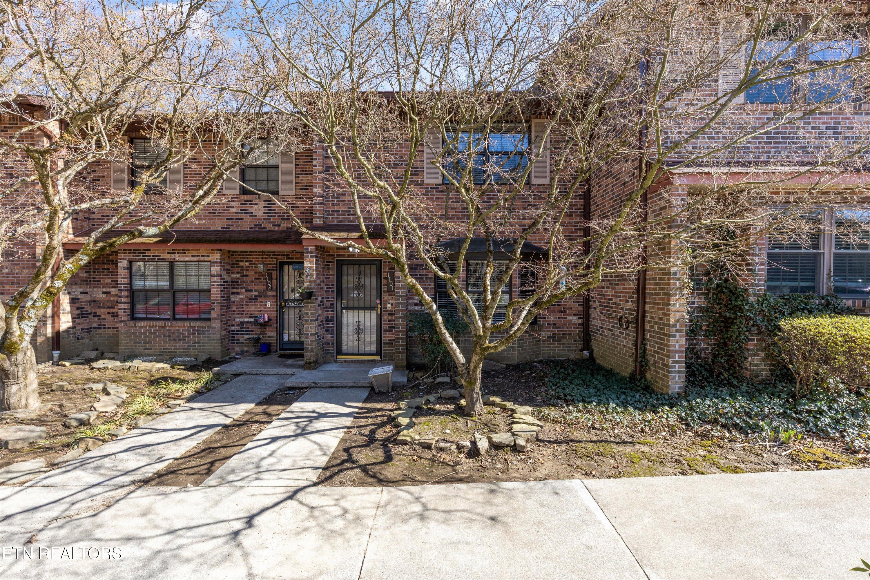 810 Highland Drive, 1101