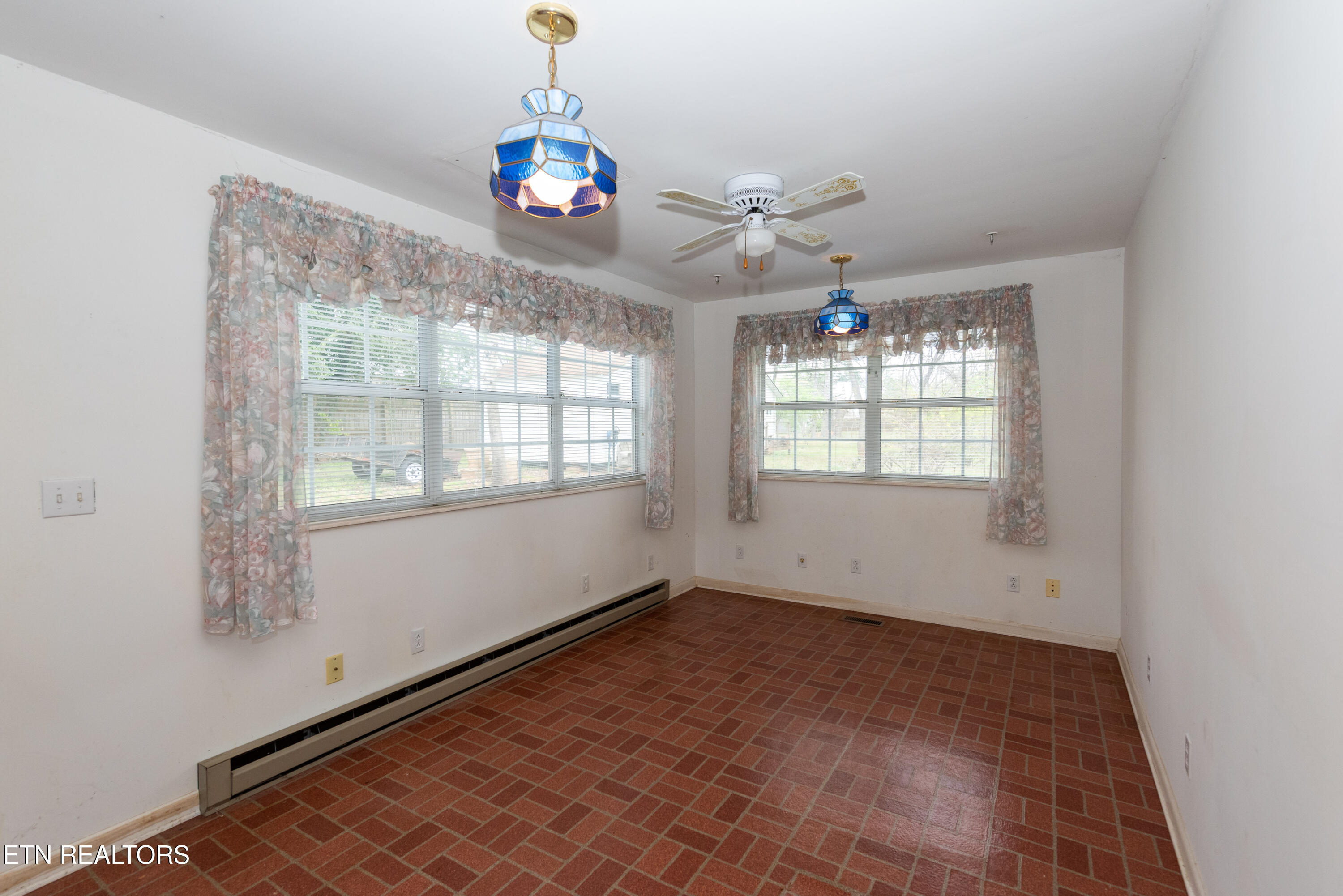 2913 Old Niles Ferry Rd