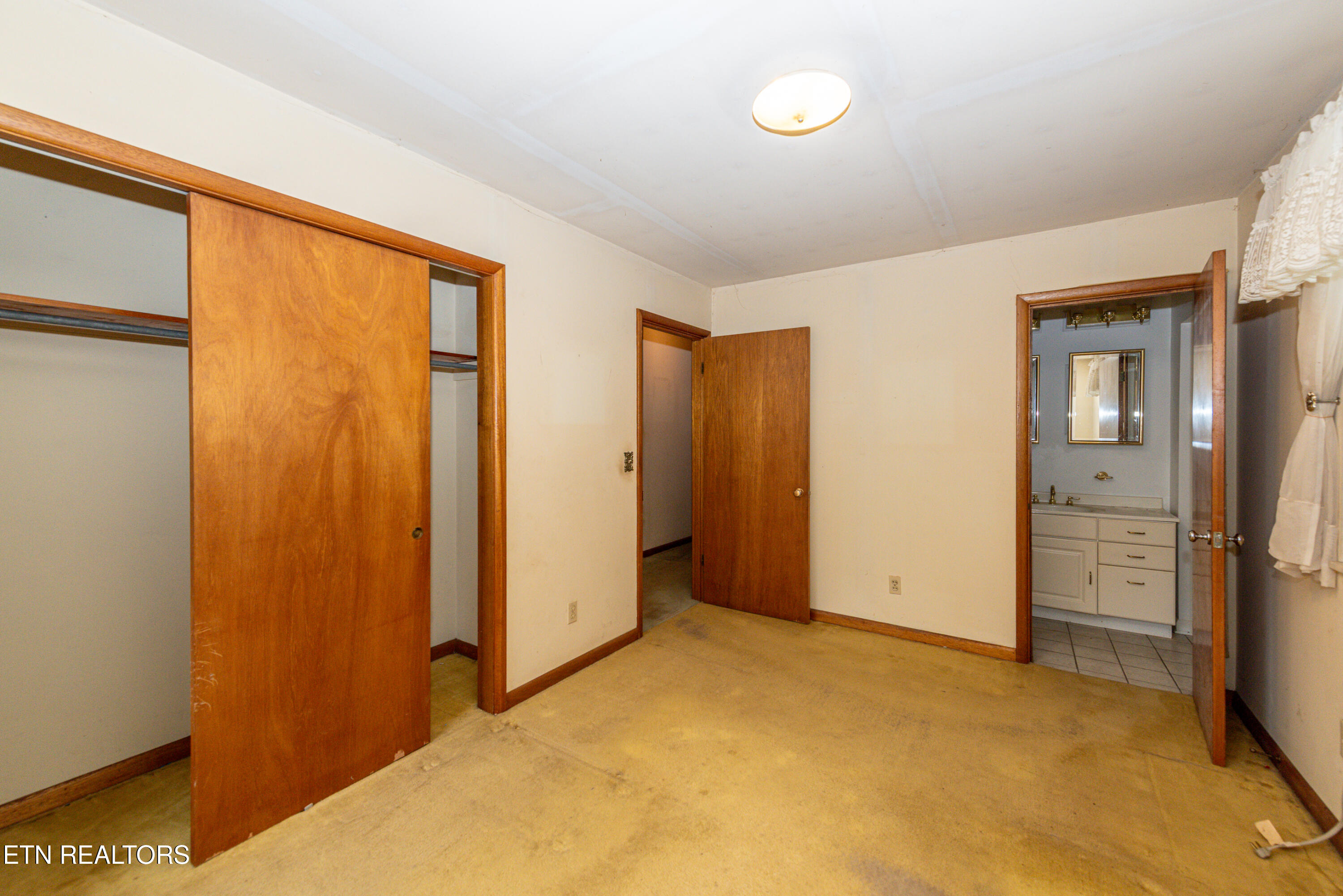 2913 Old Niles Ferry Rd