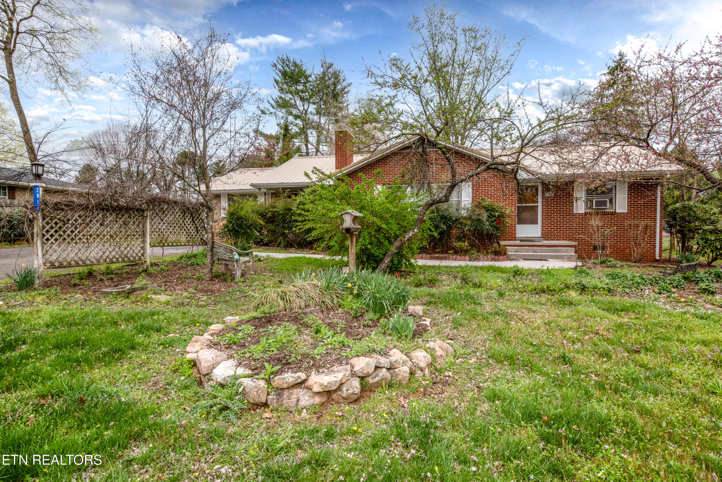 2913 Old Niles Ferry Rd