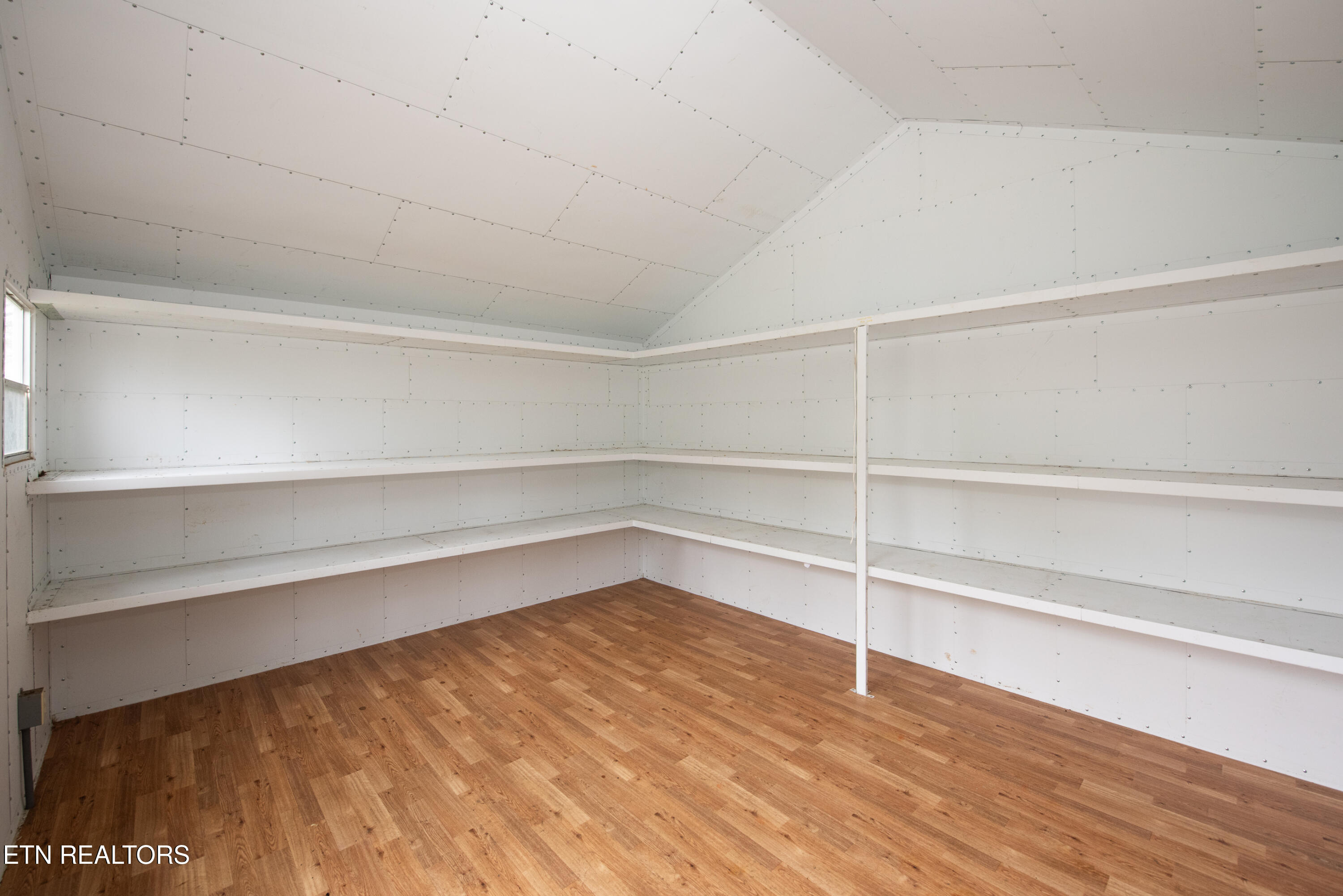 2913 Old Niles Ferry Rd