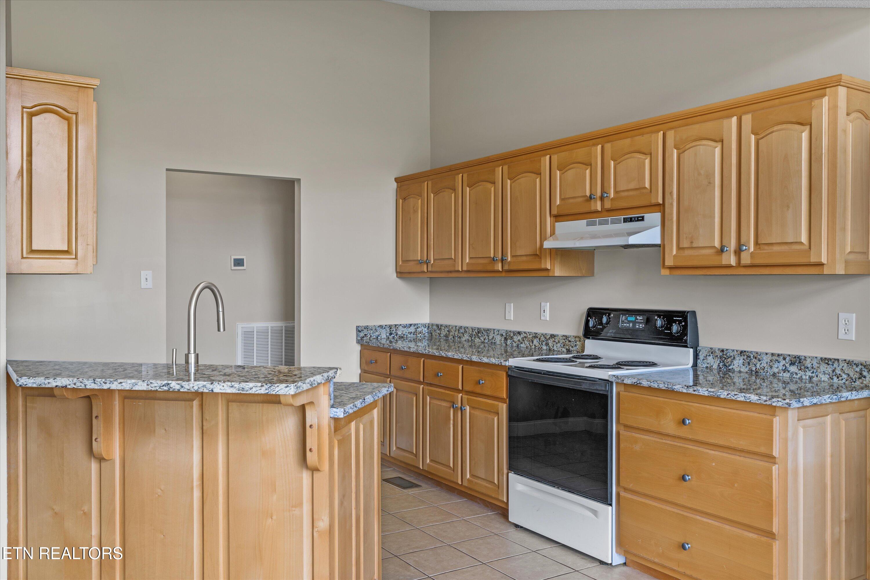 318 Royal Oaks Drive