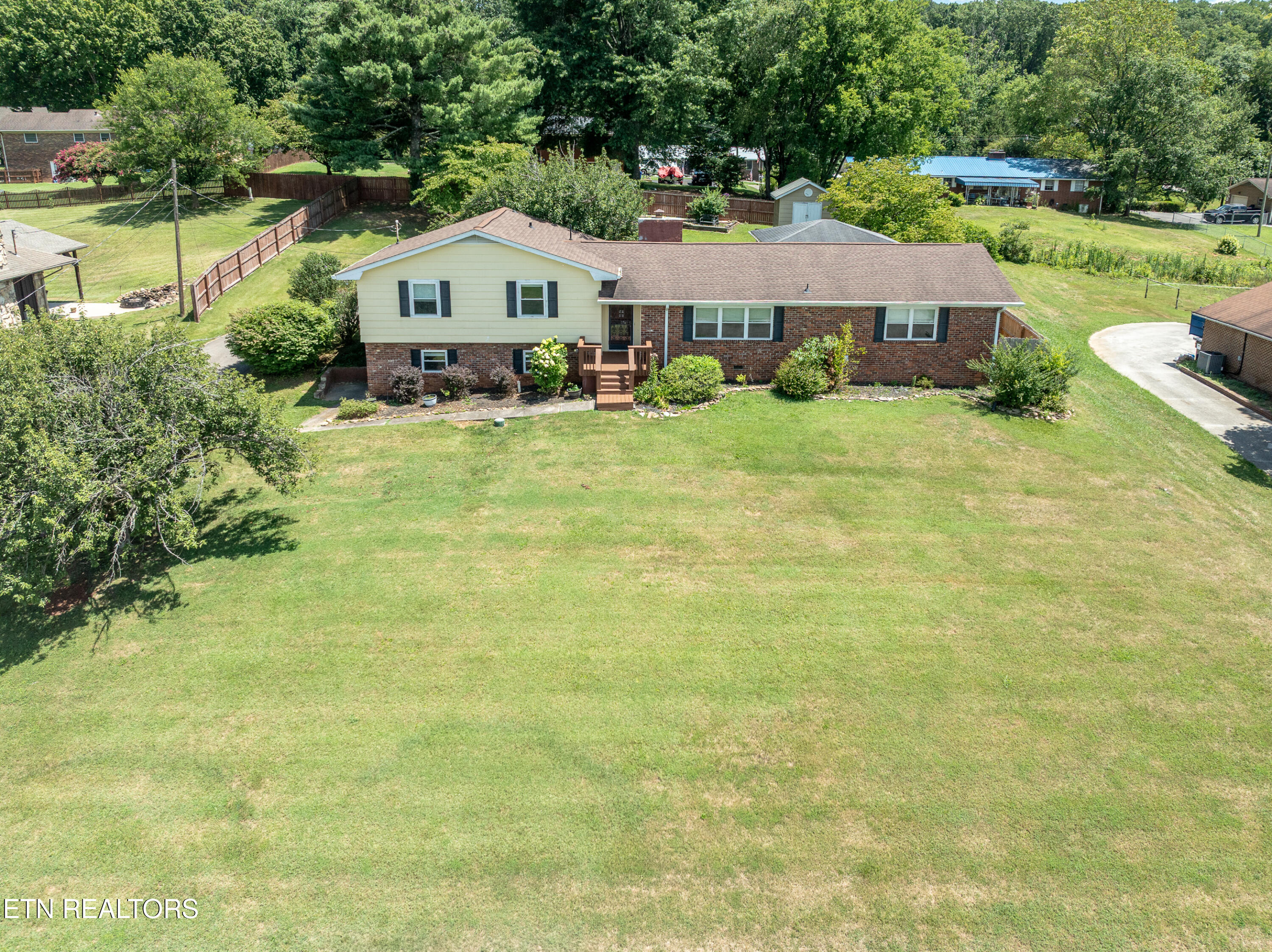 1119 Scenic Hill Drive