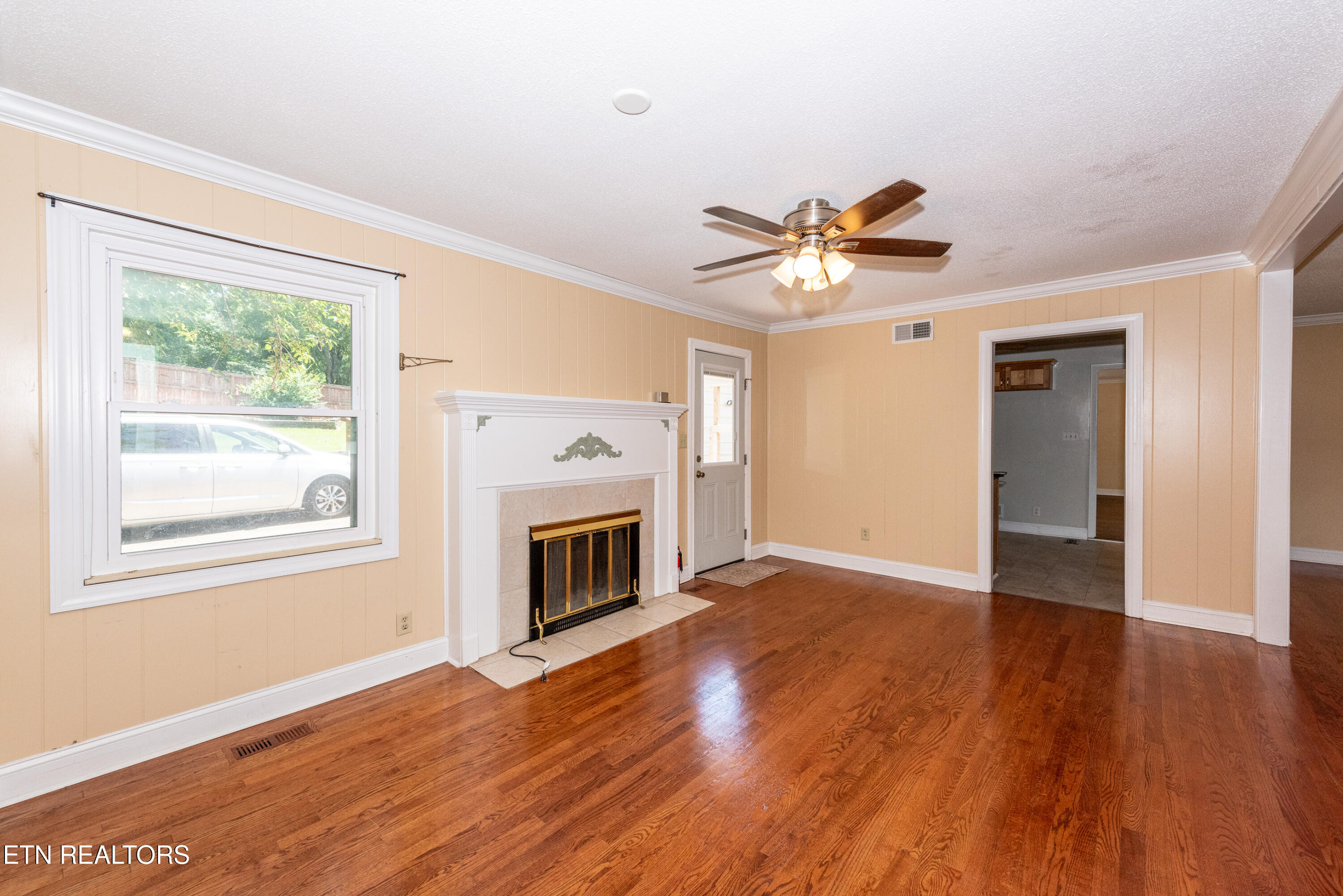 1119 Scenic Hill Drive