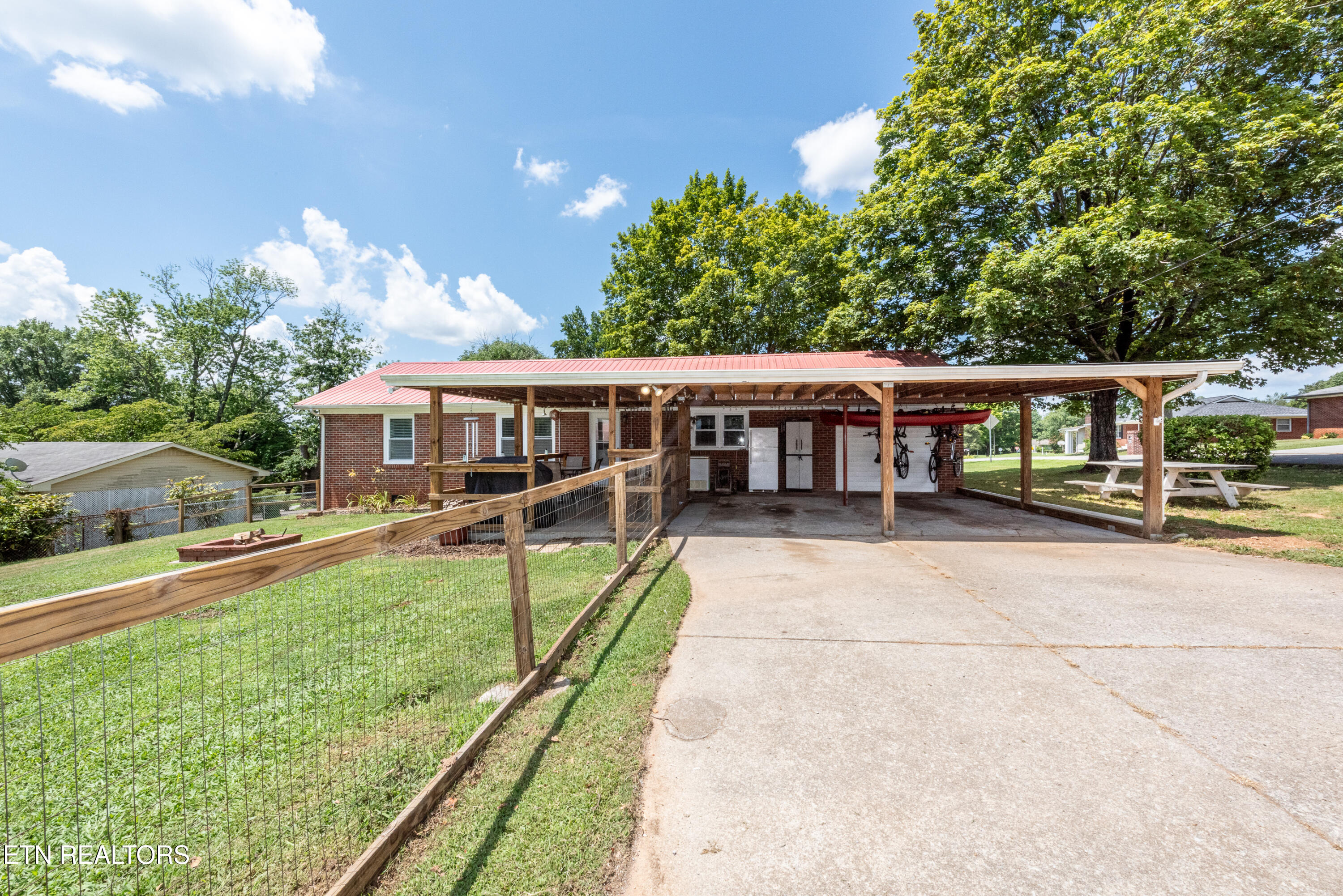 100 Shawnee Drive