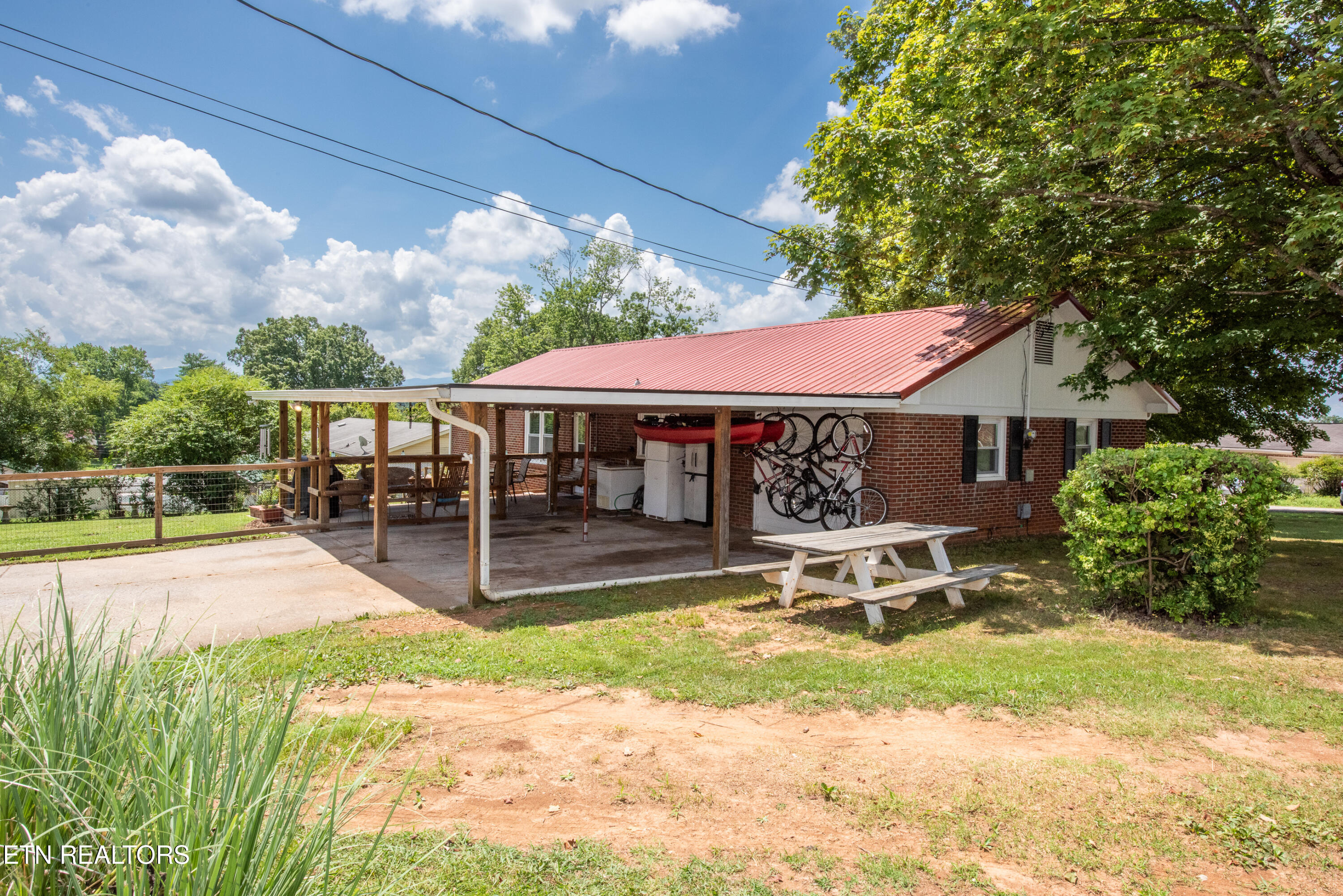 100 Shawnee Drive
