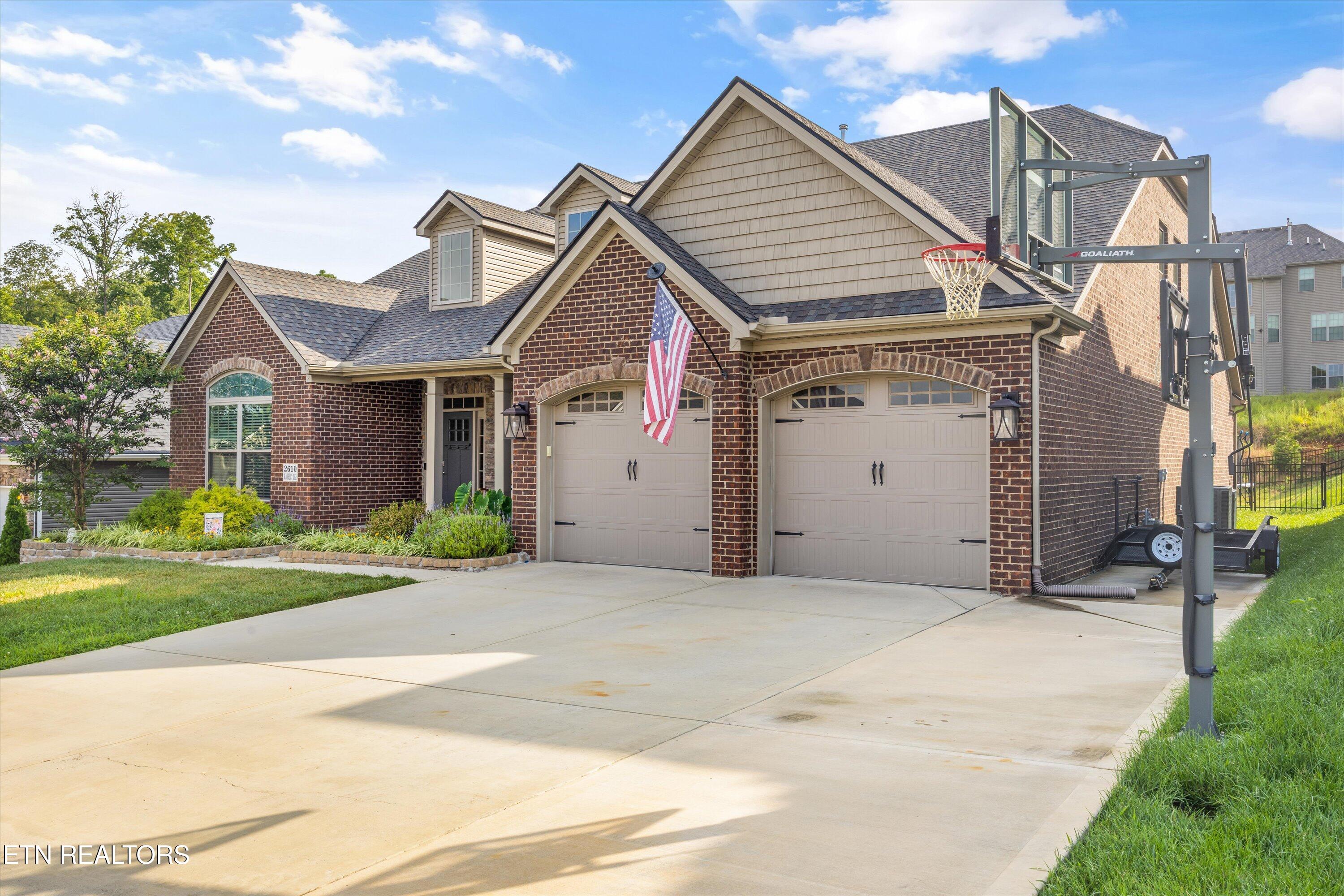 2610 Blackberry Ridge Blvd