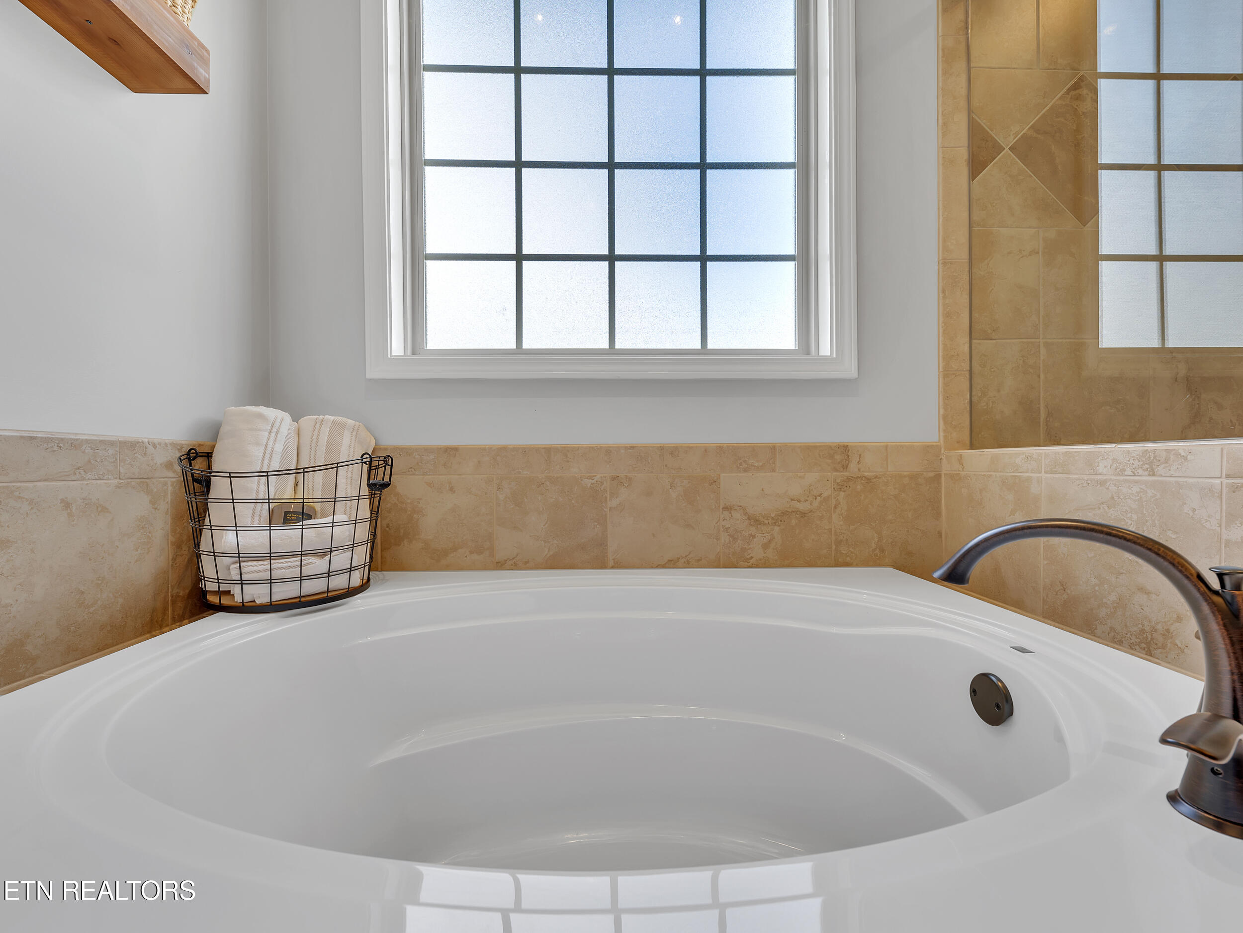 1439 Edenbridge Drive