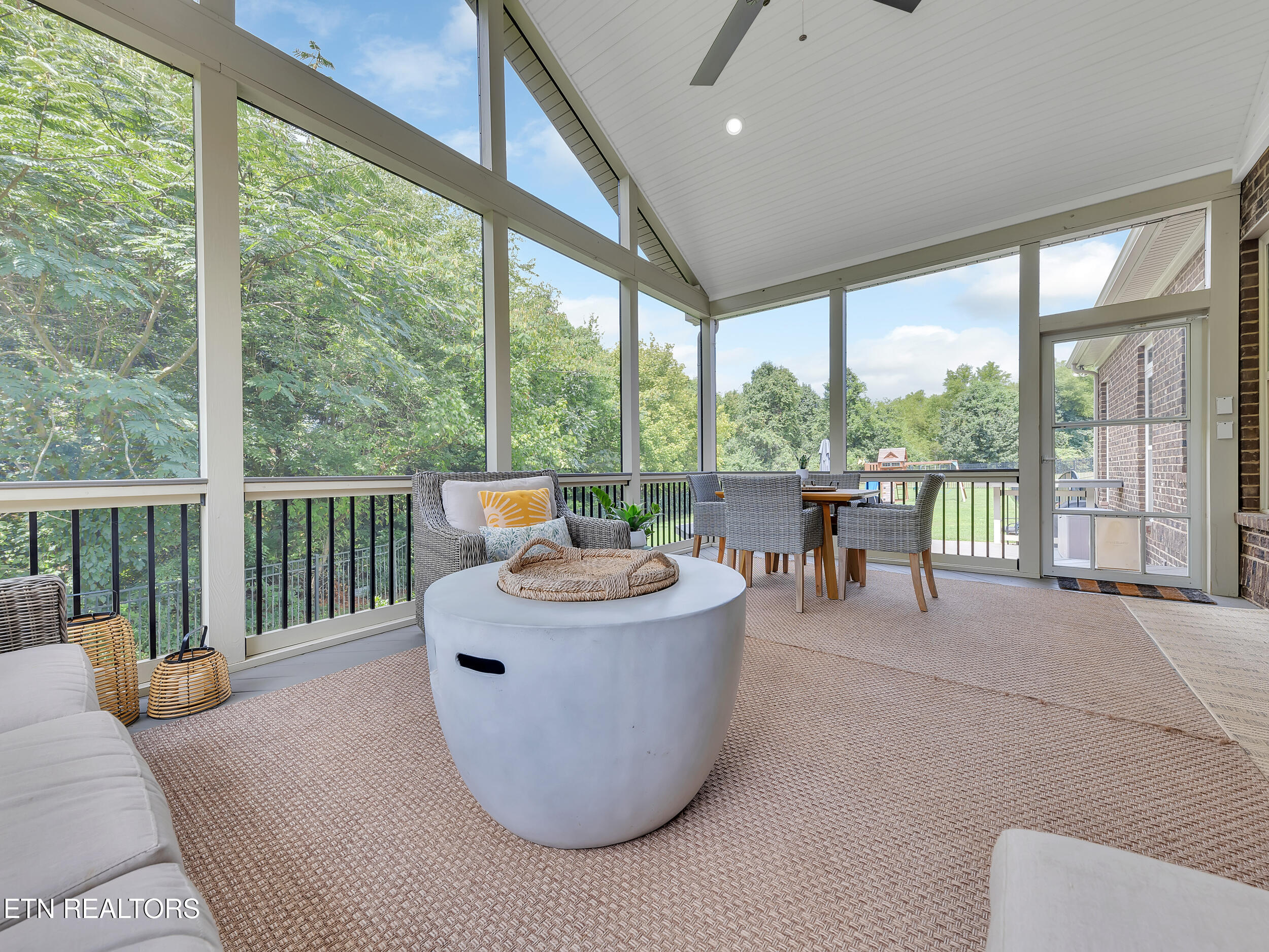 1439 Edenbridge Drive