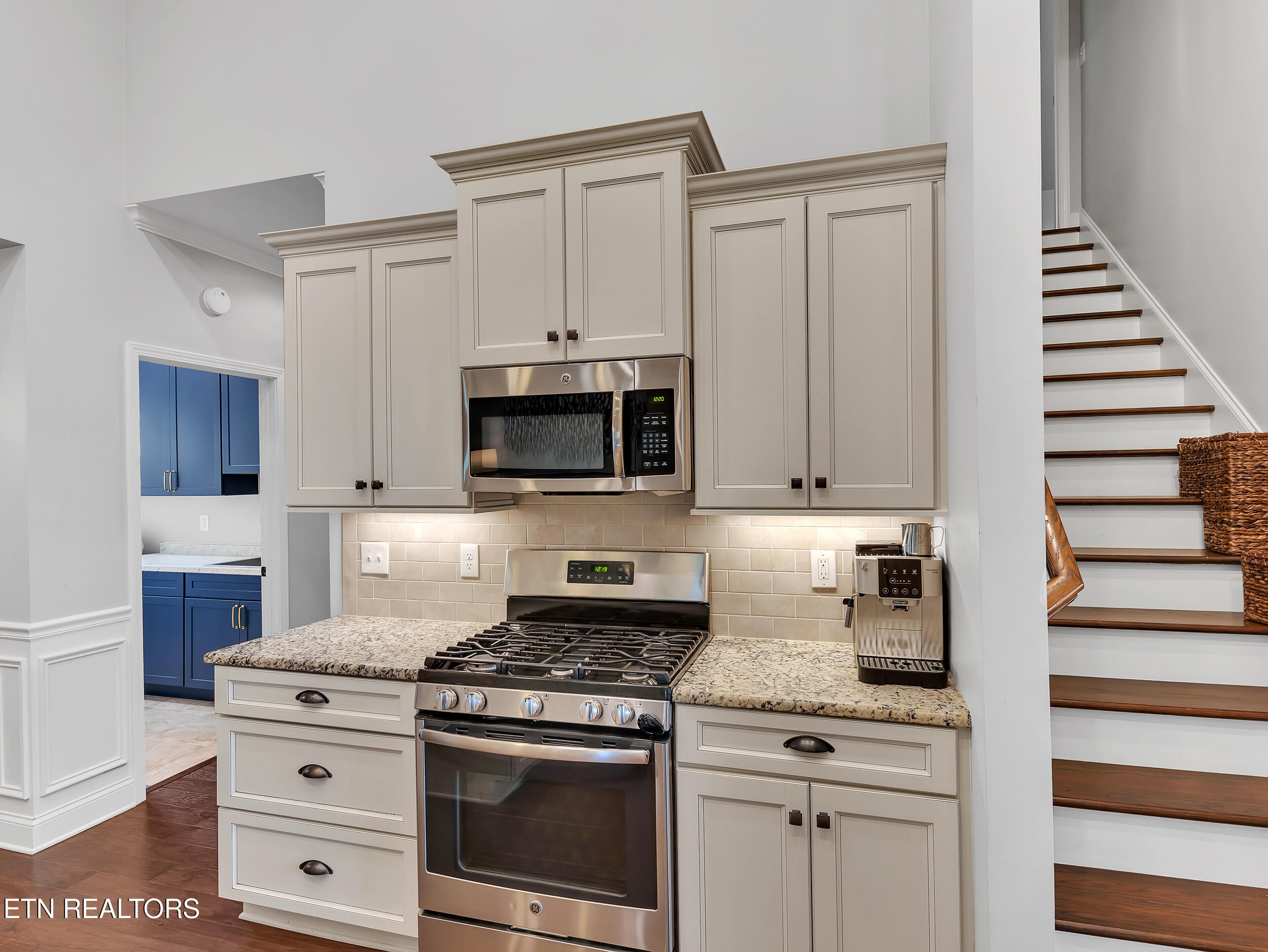 1439 Edenbridge Drive