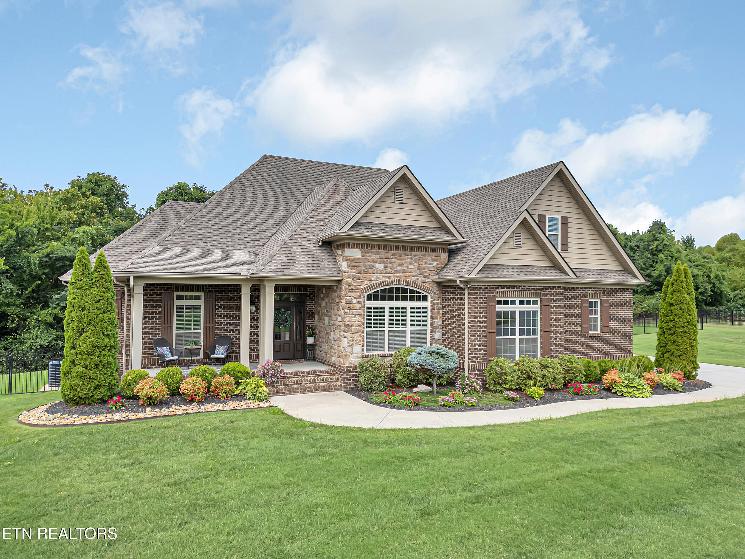 1439 Edenbridge Drive