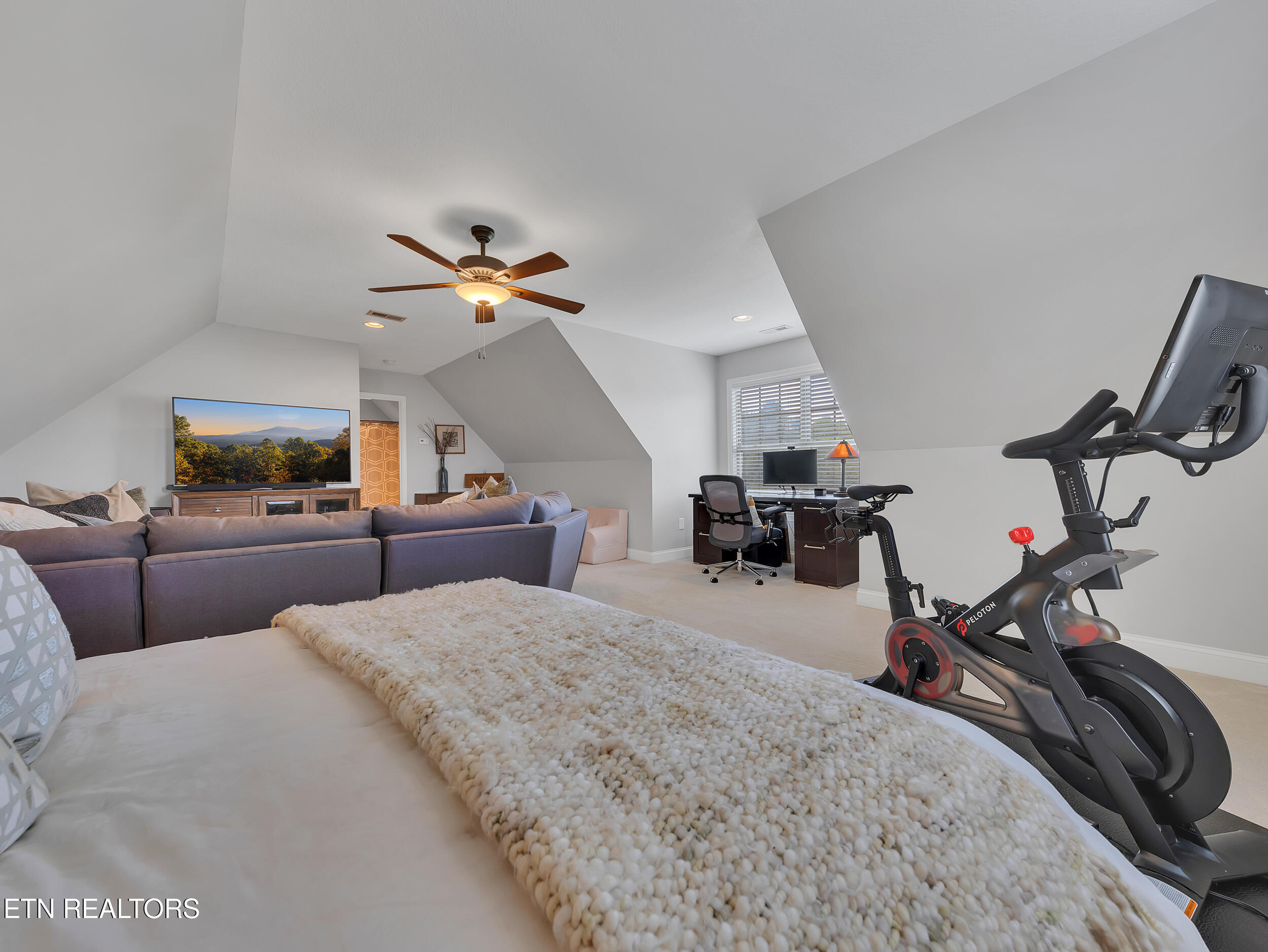 1439 Edenbridge Drive