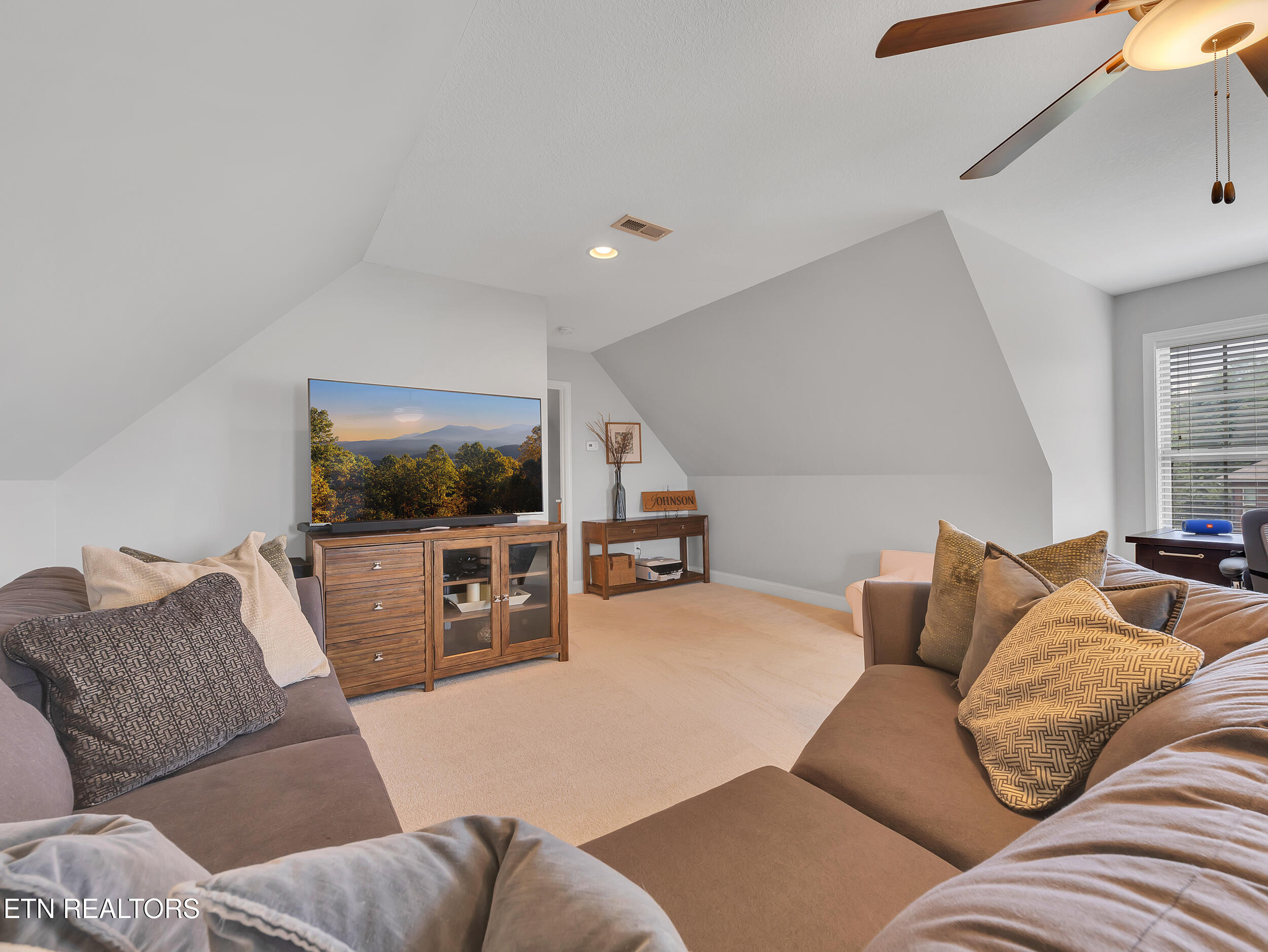 1439 Edenbridge Drive