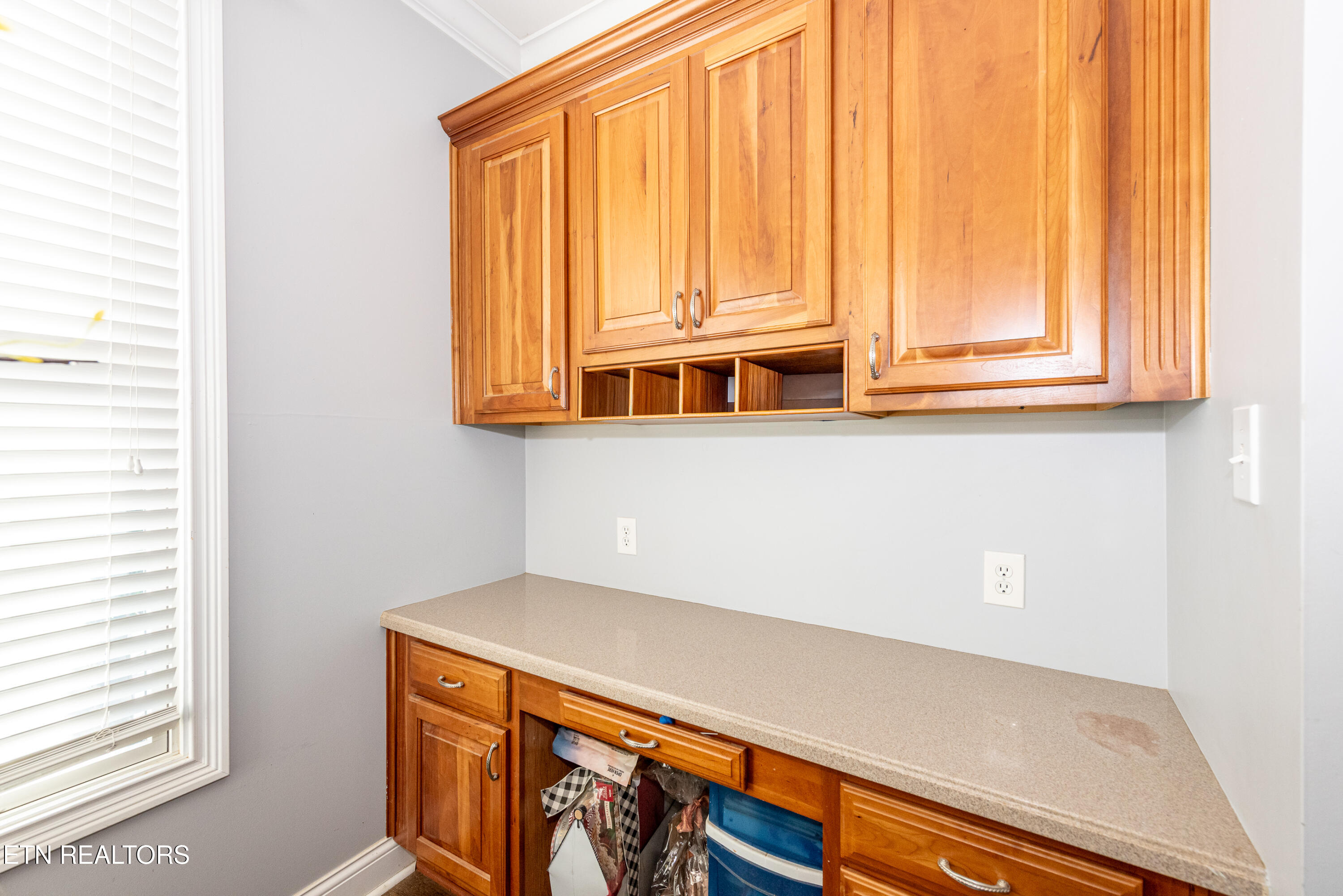 2704 Magnolia Pointe Lane