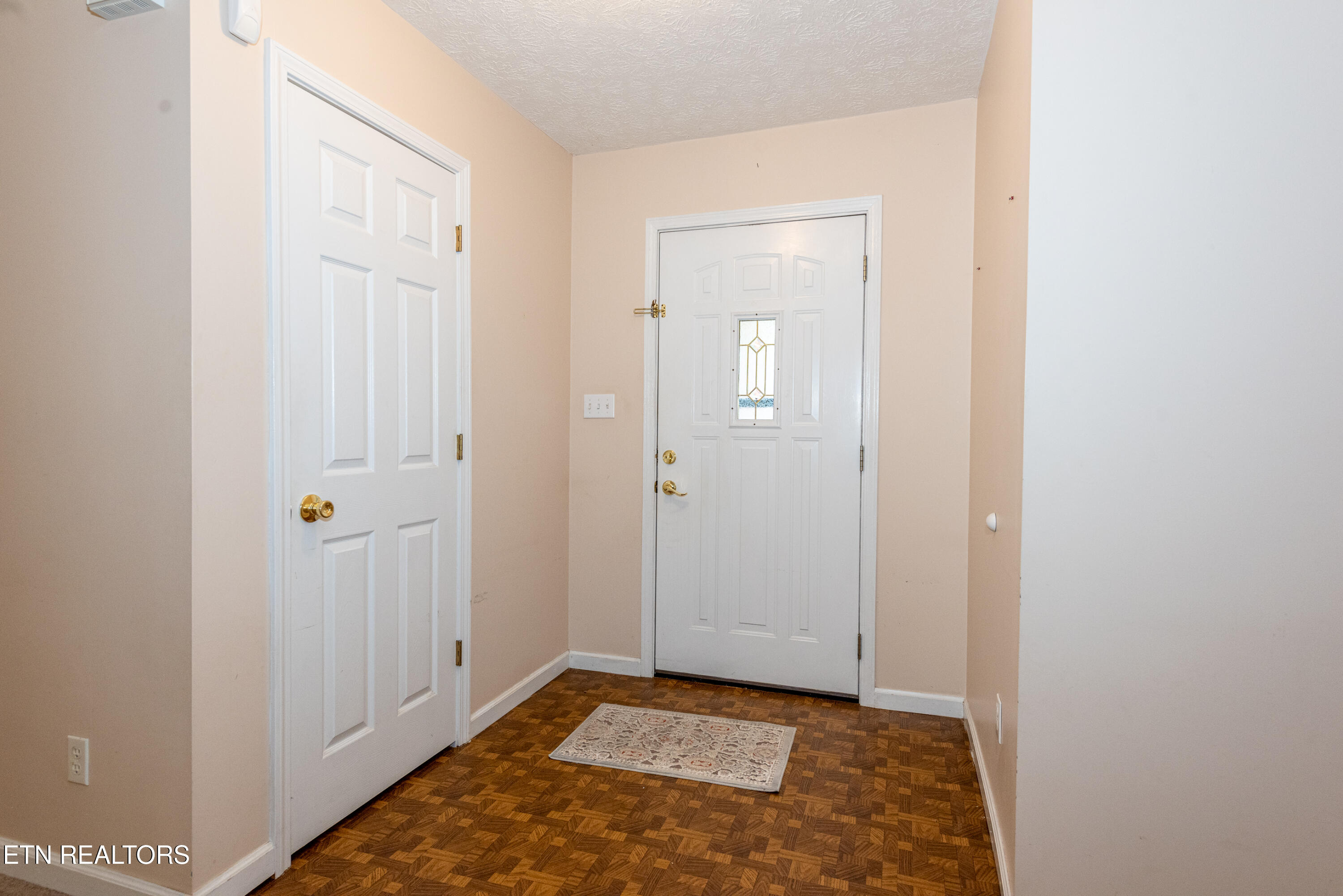 103 Rockford Heights Rd