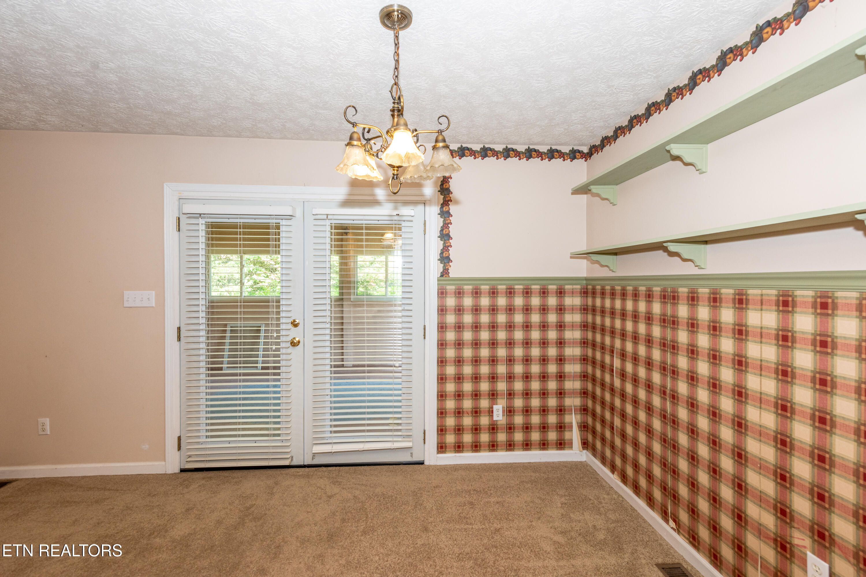 103 Rockford Heights Rd