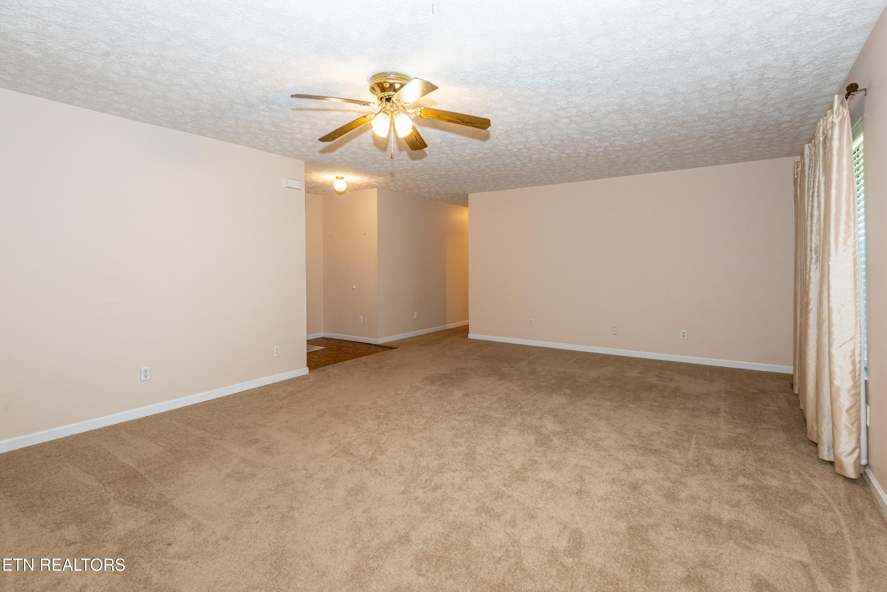 103 Rockford Heights Rd