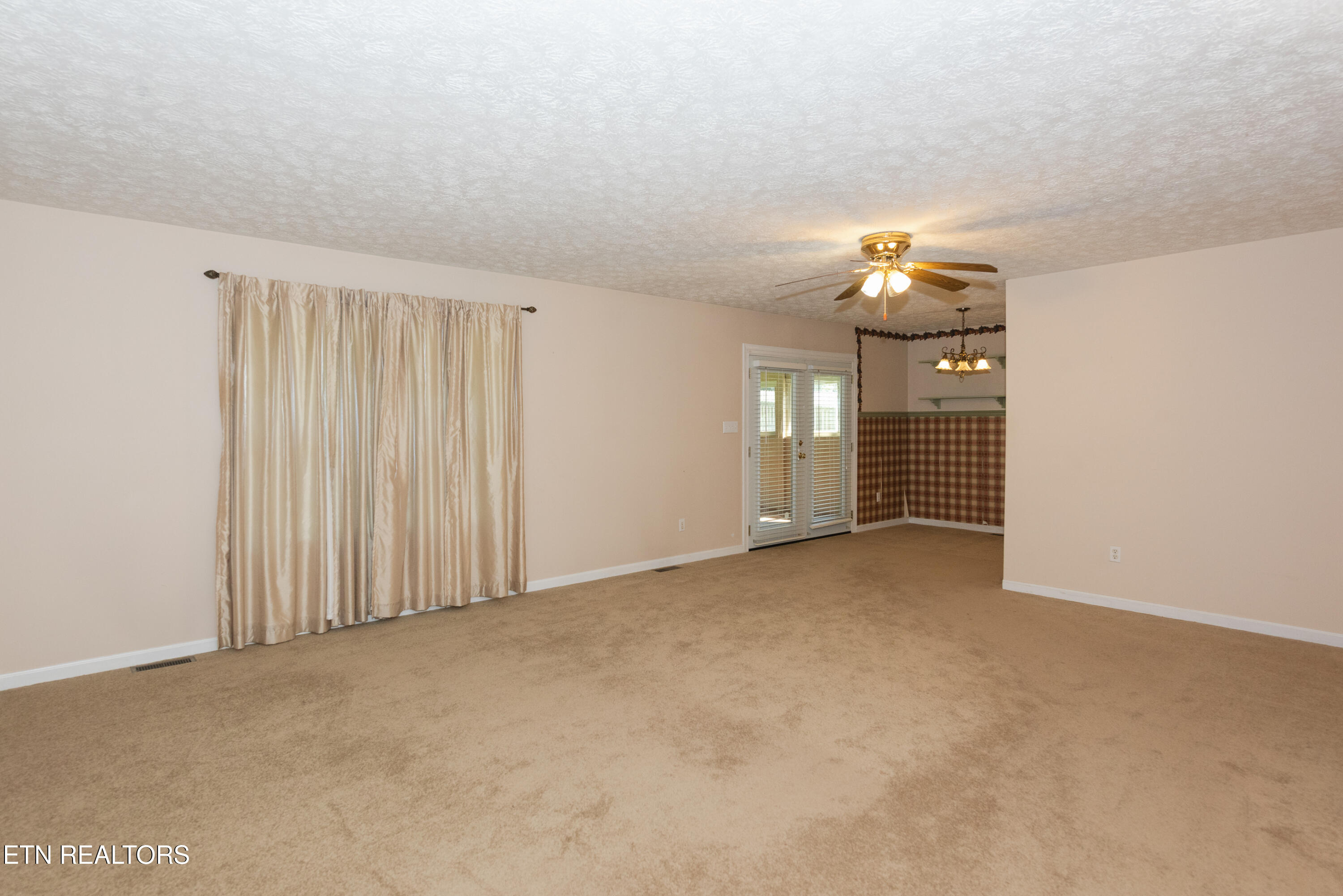 103 Rockford Heights Rd