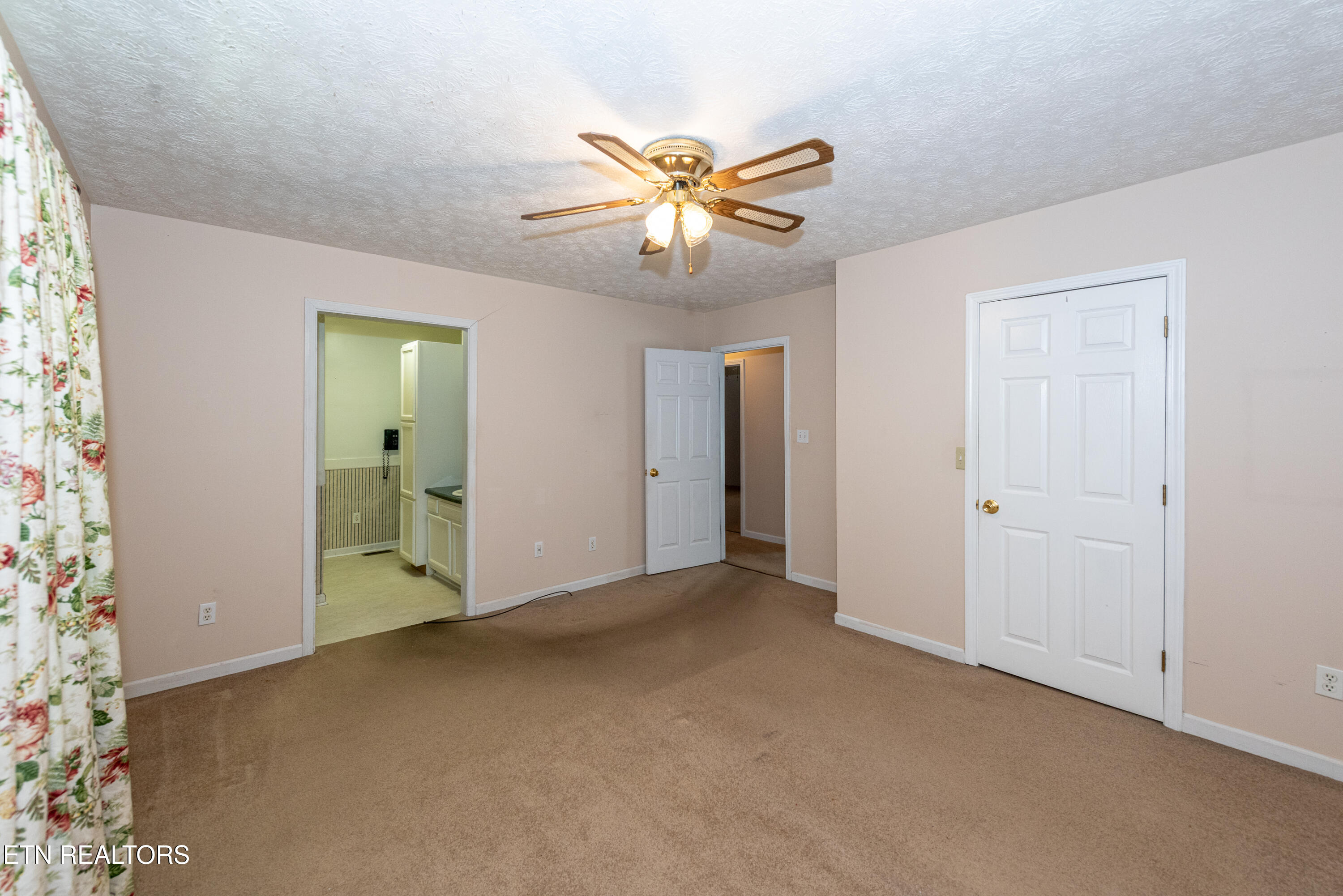 103 Rockford Heights Rd