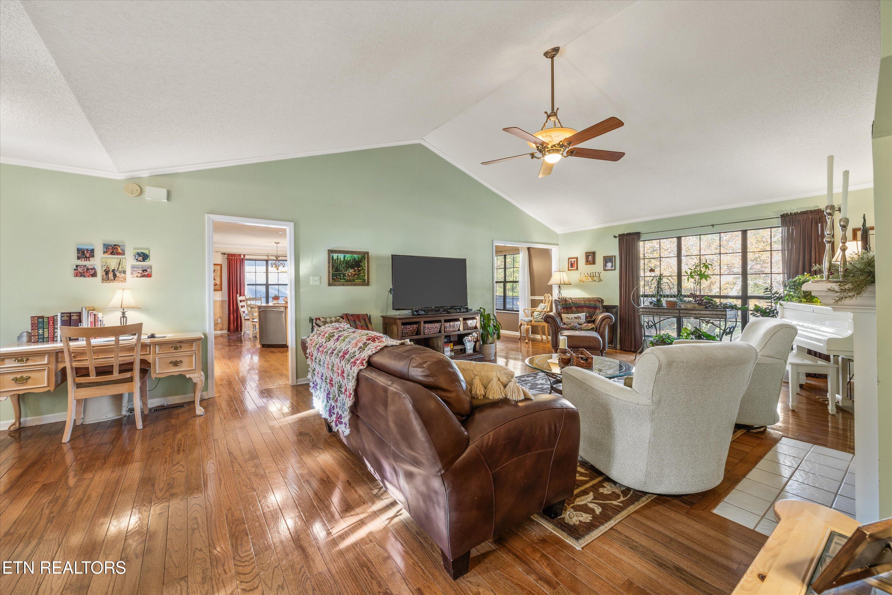 1827 Southcliff Drive, Maryville