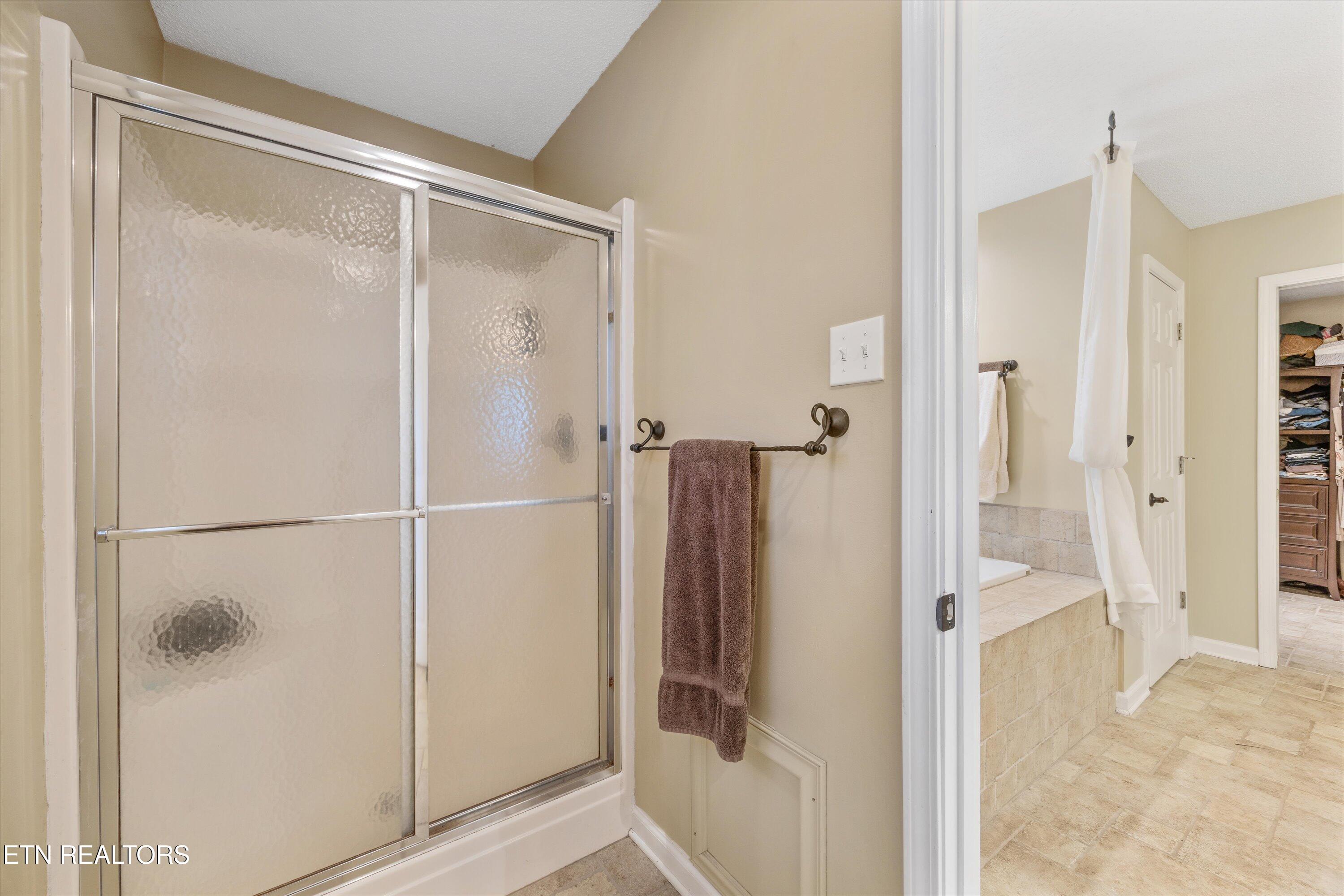 1827 Southcliff Drive, Maryville