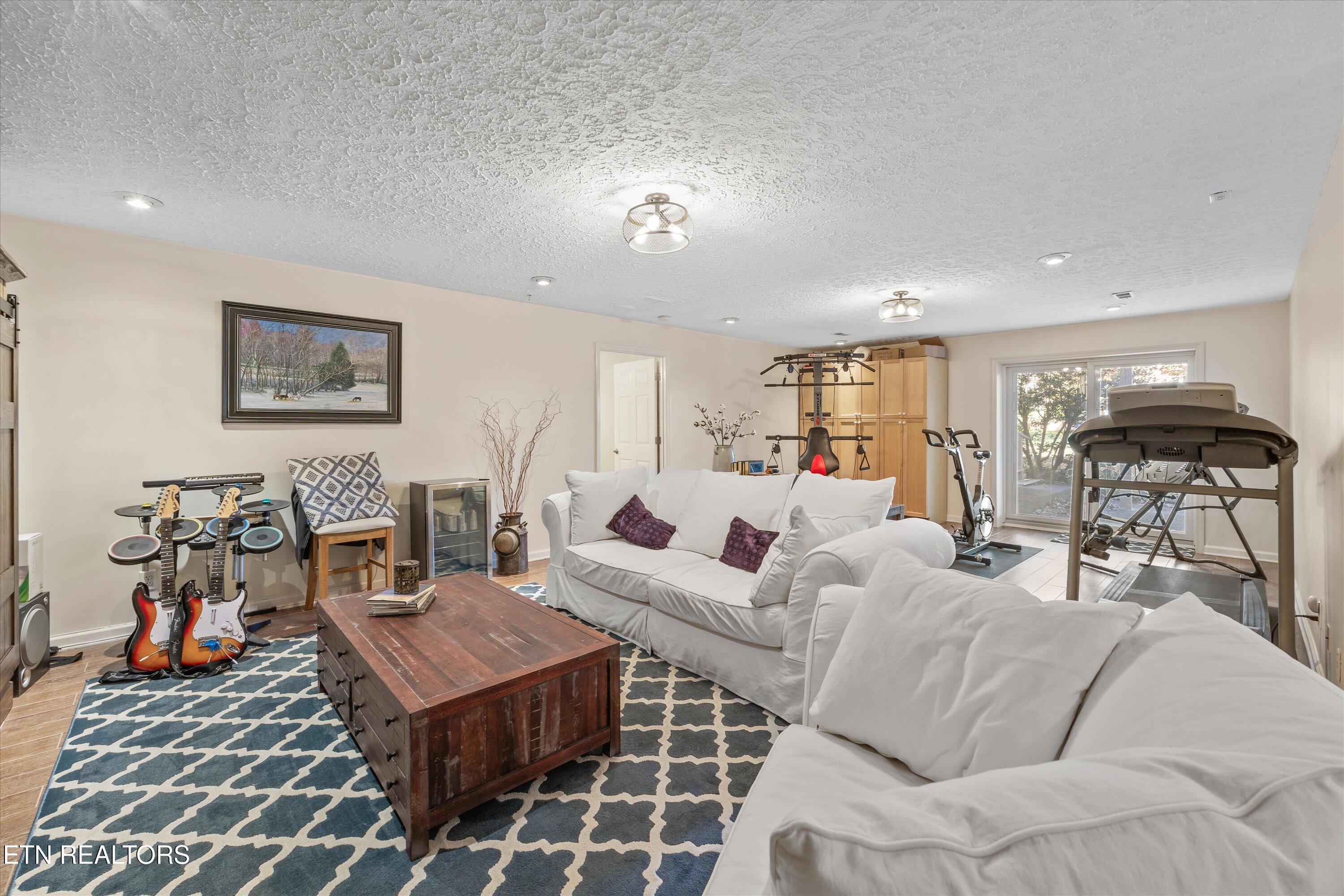 1827 Southcliff Drive, Maryville