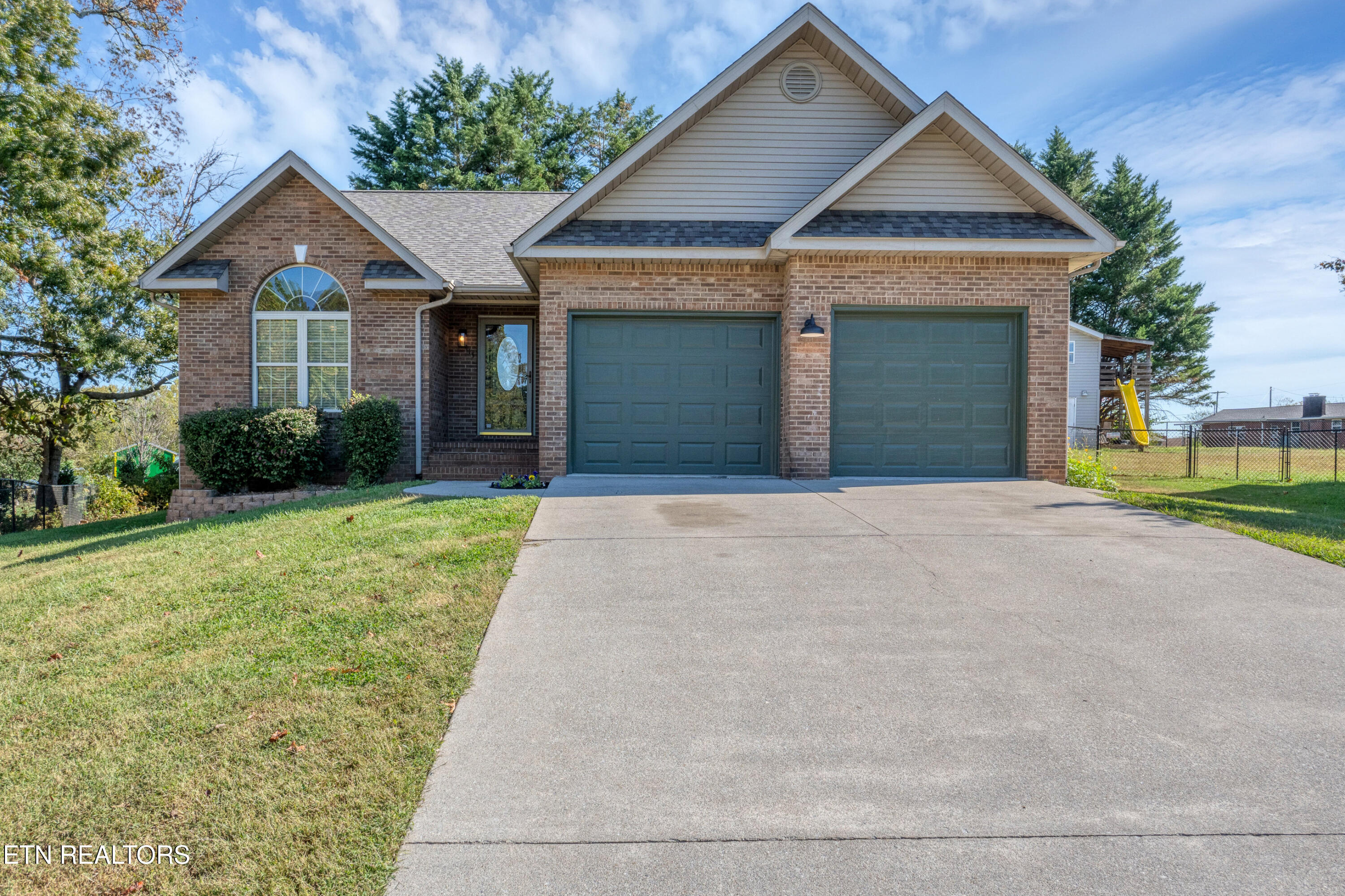 115 Seneca Circle, Maryville