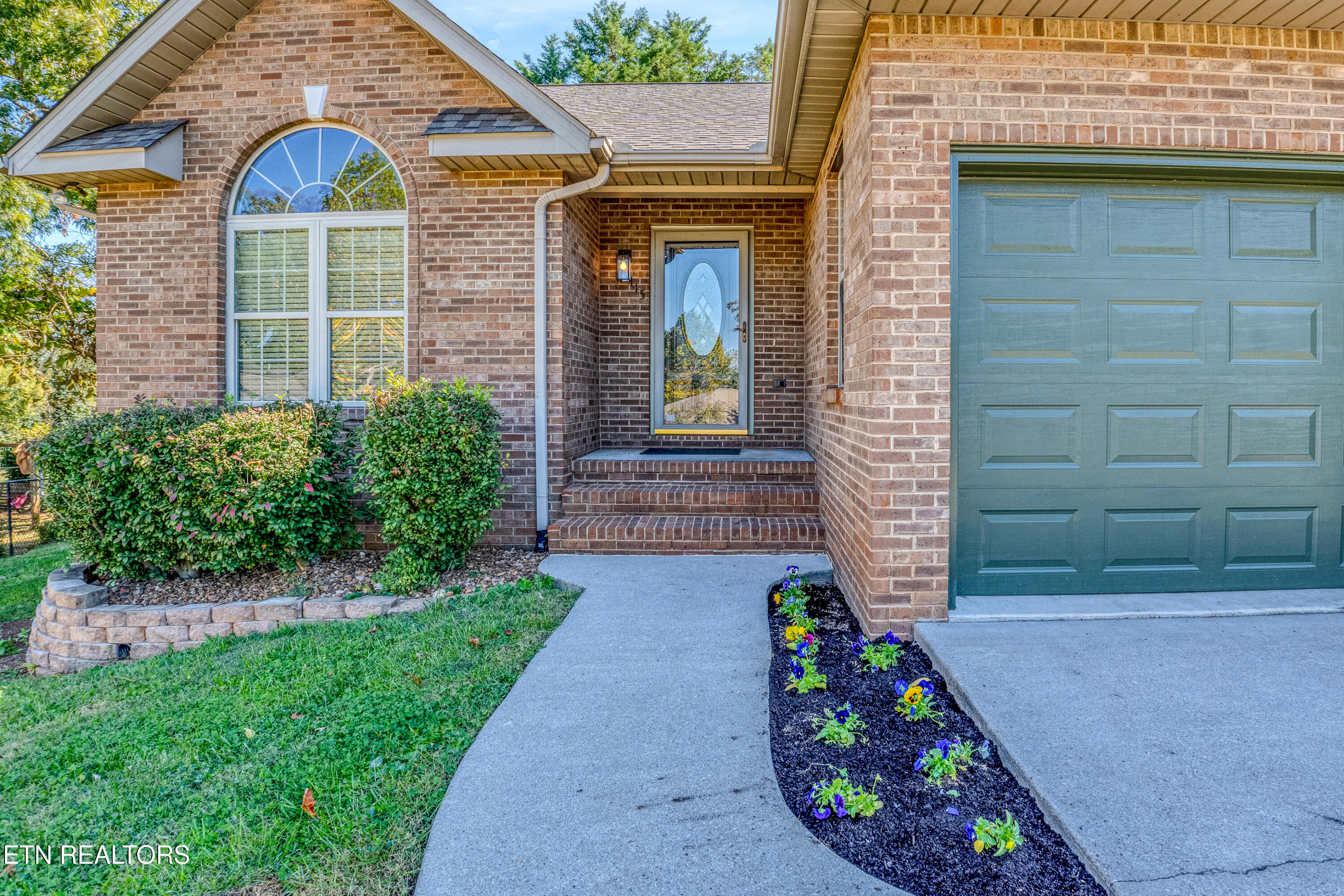 115 Seneca Circle, Maryville