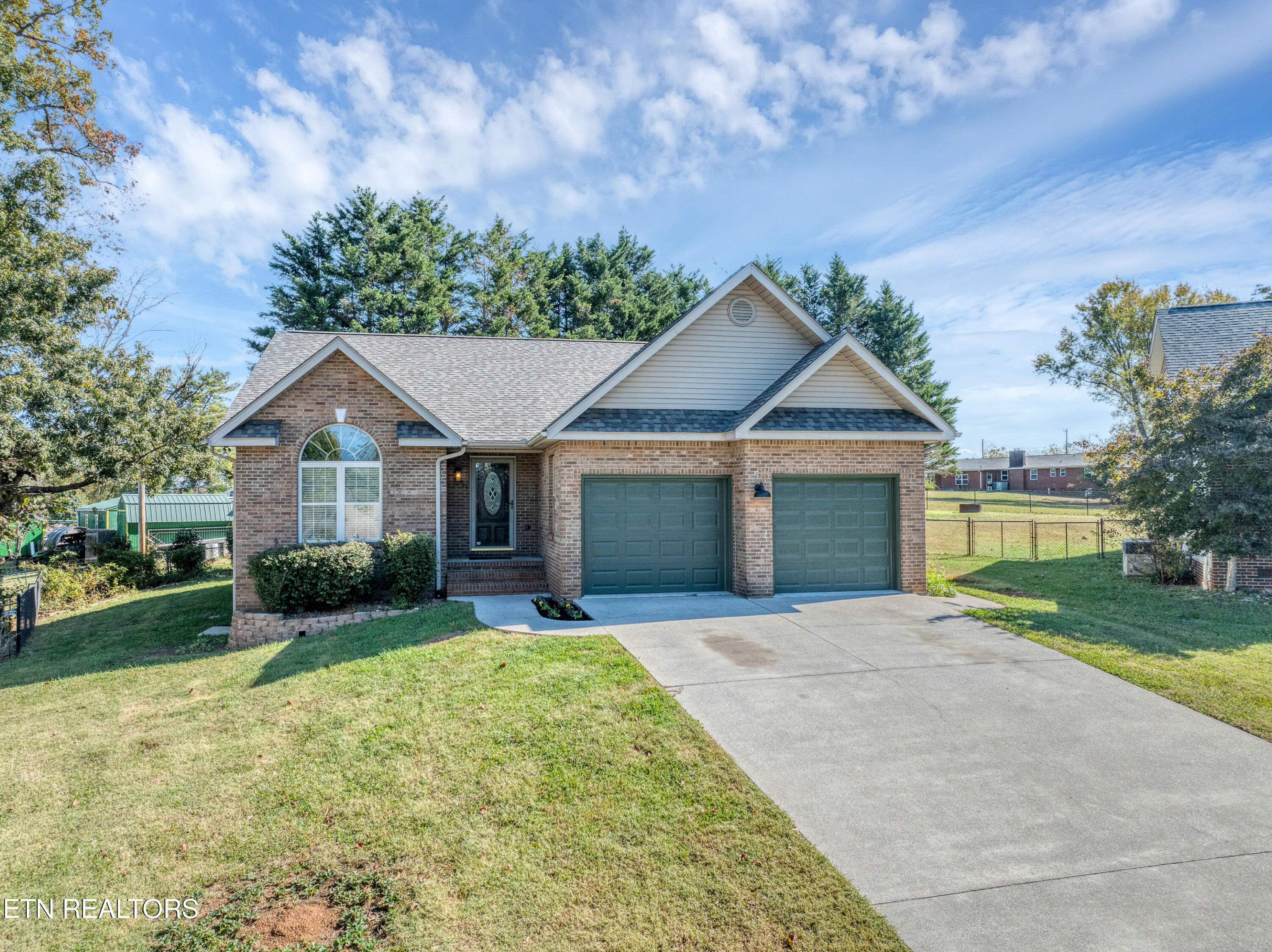 115 Seneca Circle, Maryville