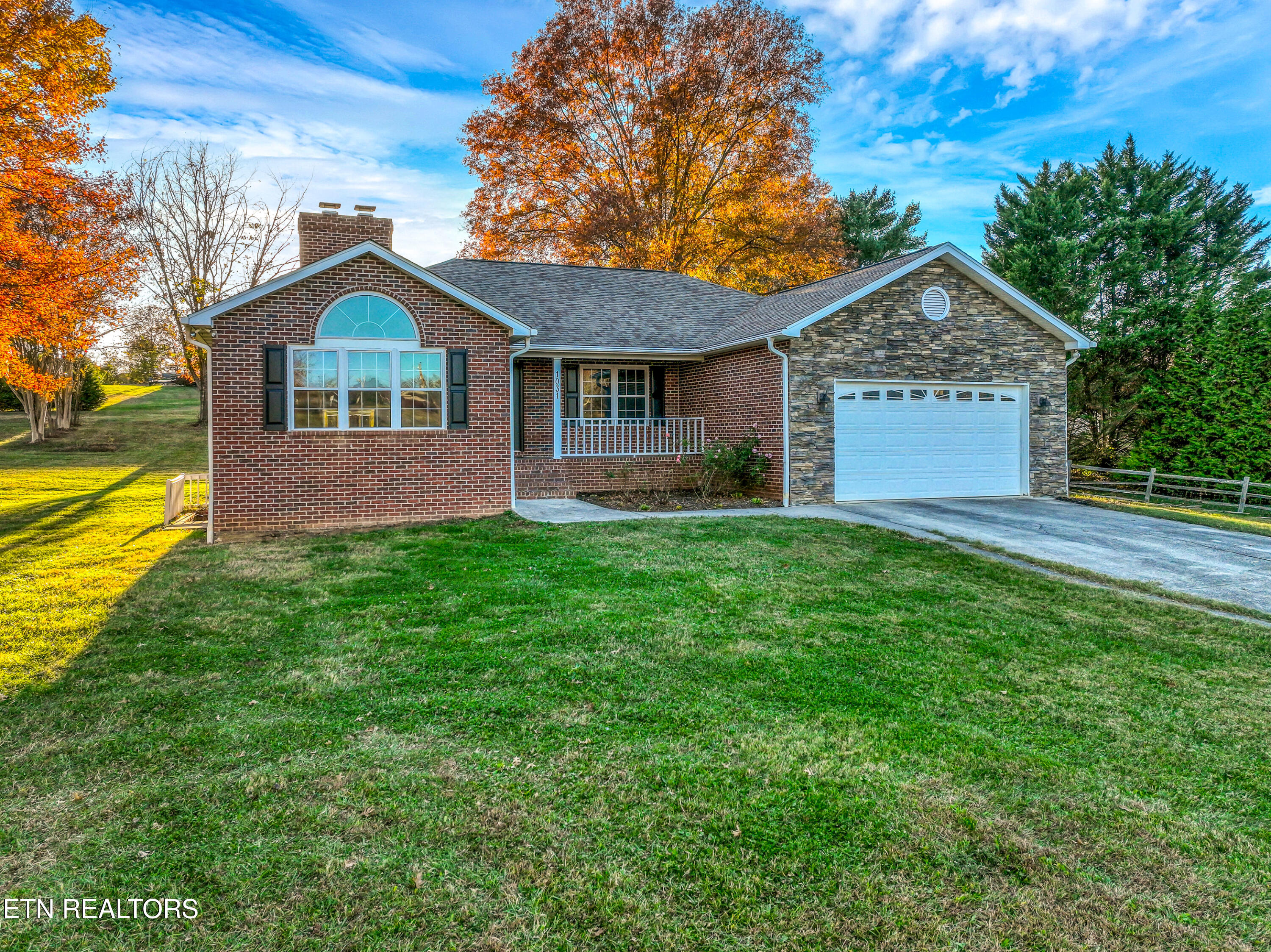 1031 S Dogwood Drive