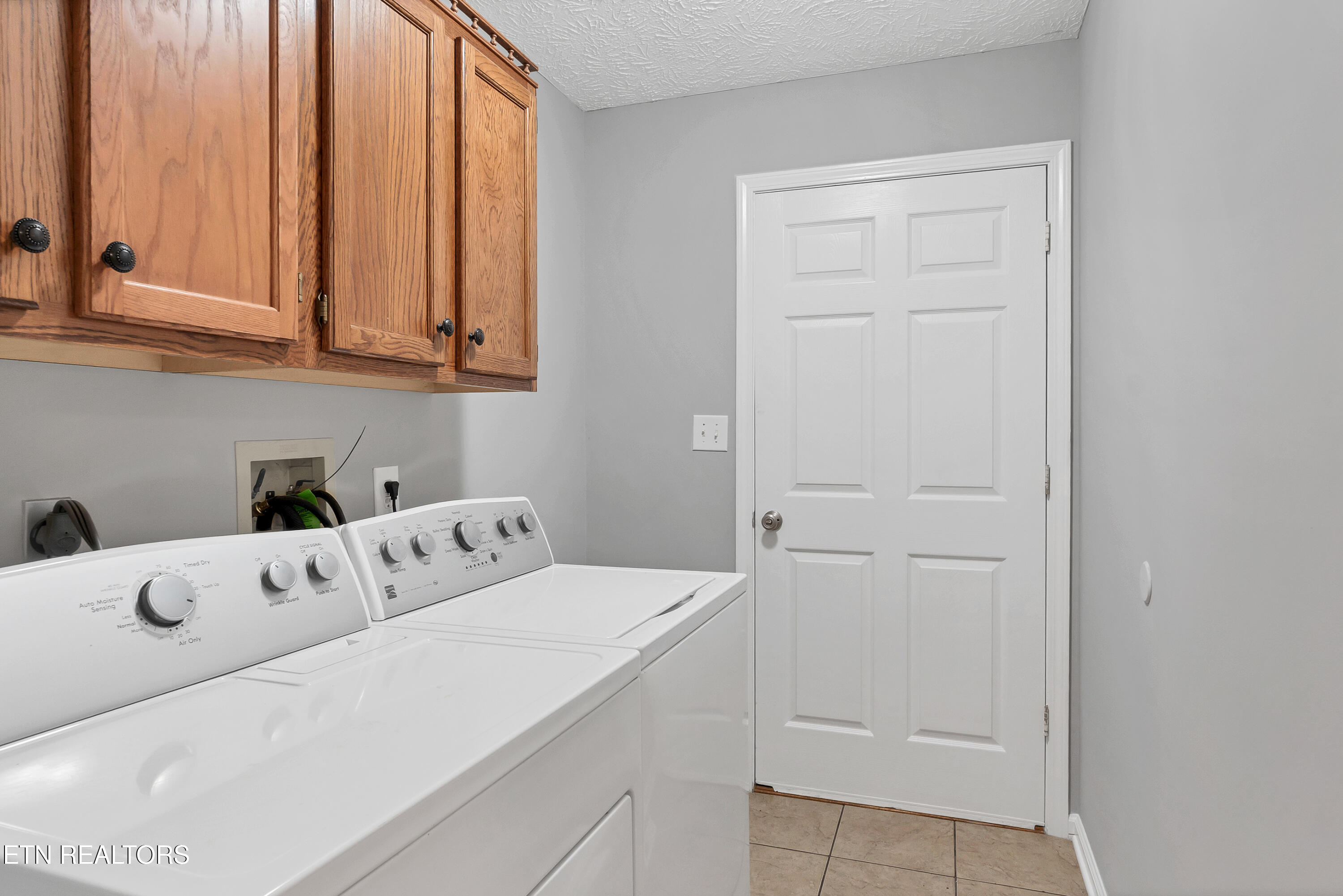 1031 S Dogwood Drive