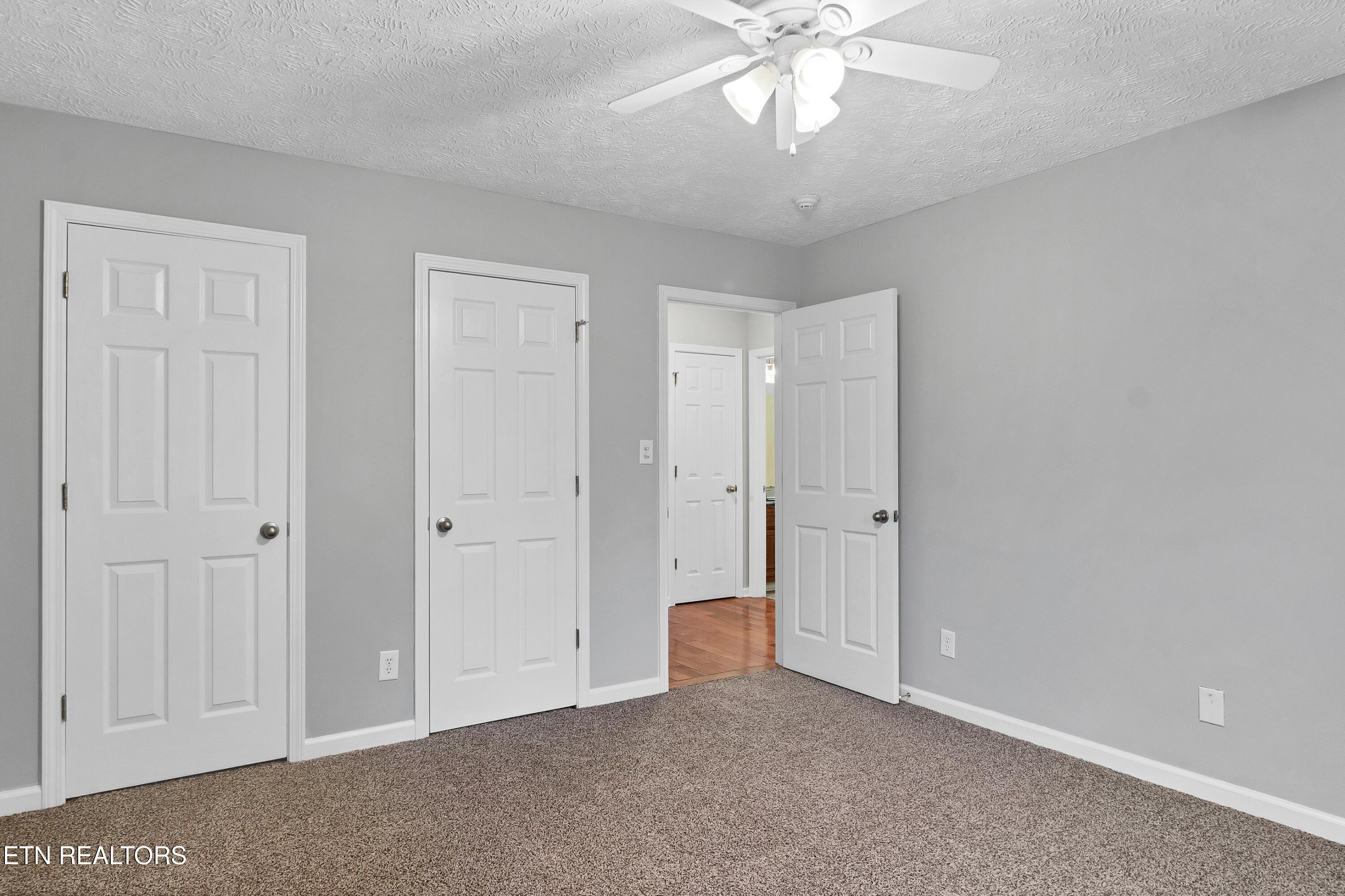 1031 S Dogwood Drive