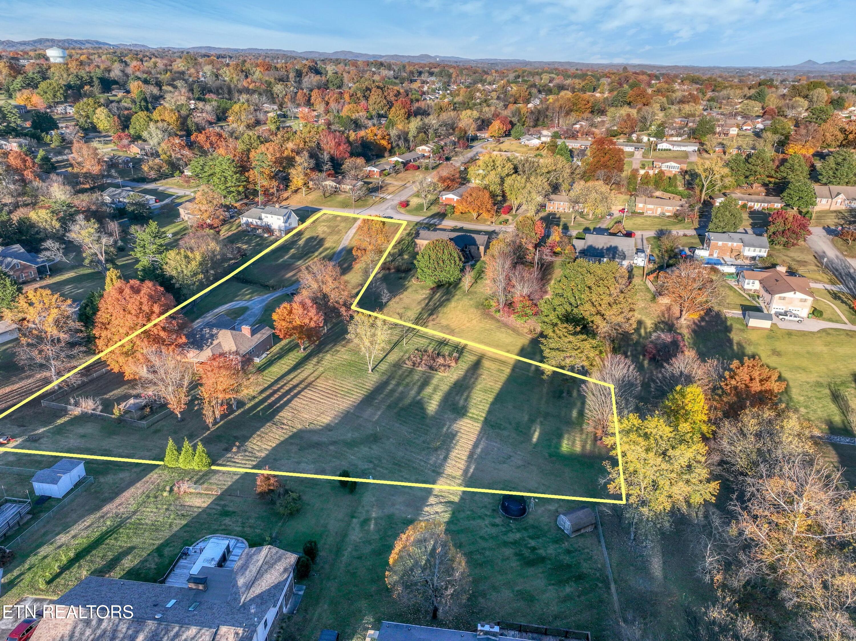 1031 S Dogwood Drive