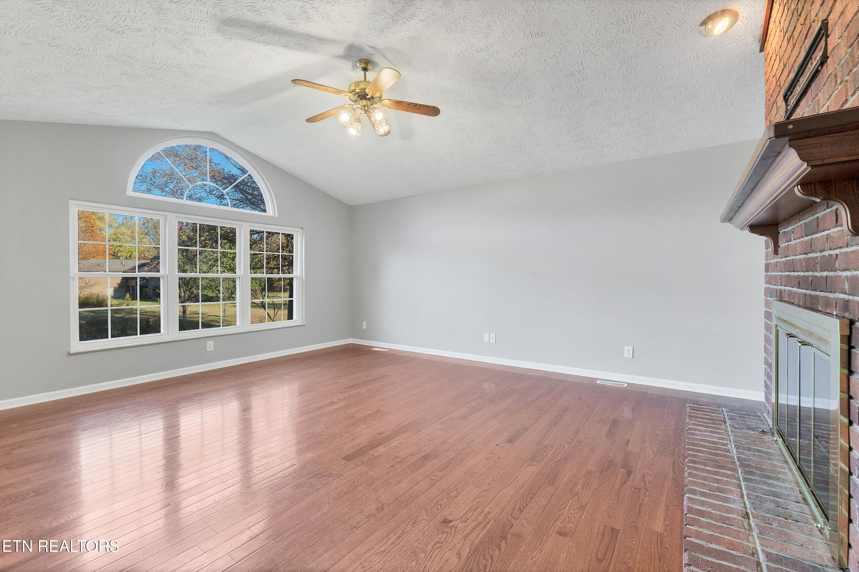 1031 S Dogwood Drive