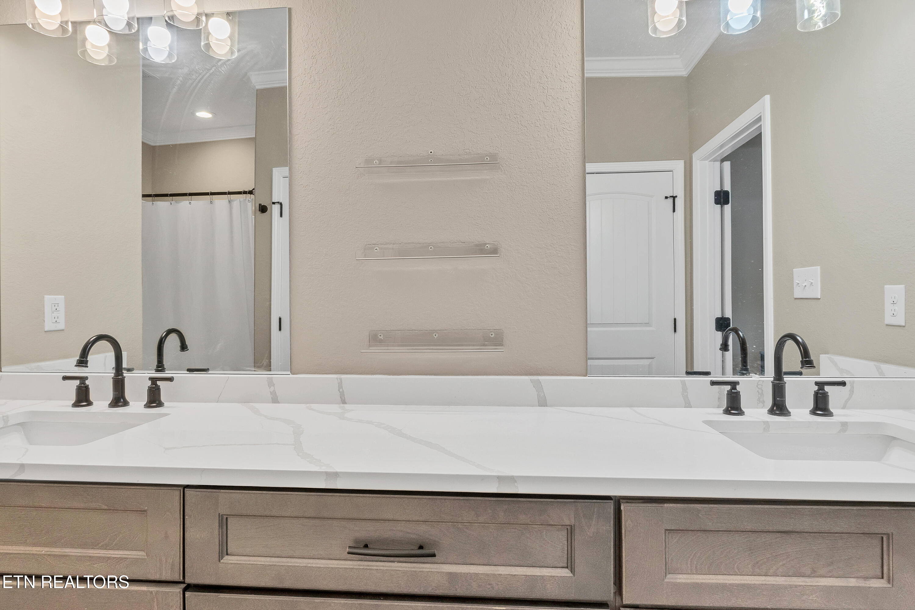 3141 Heather Glenn Drive