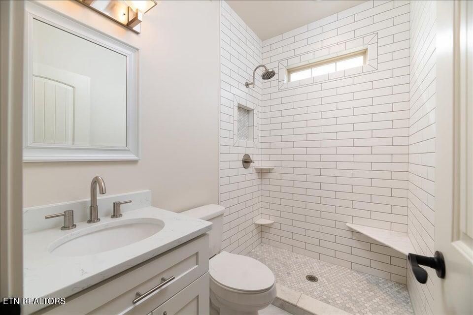 7246 Settlers Path Lane