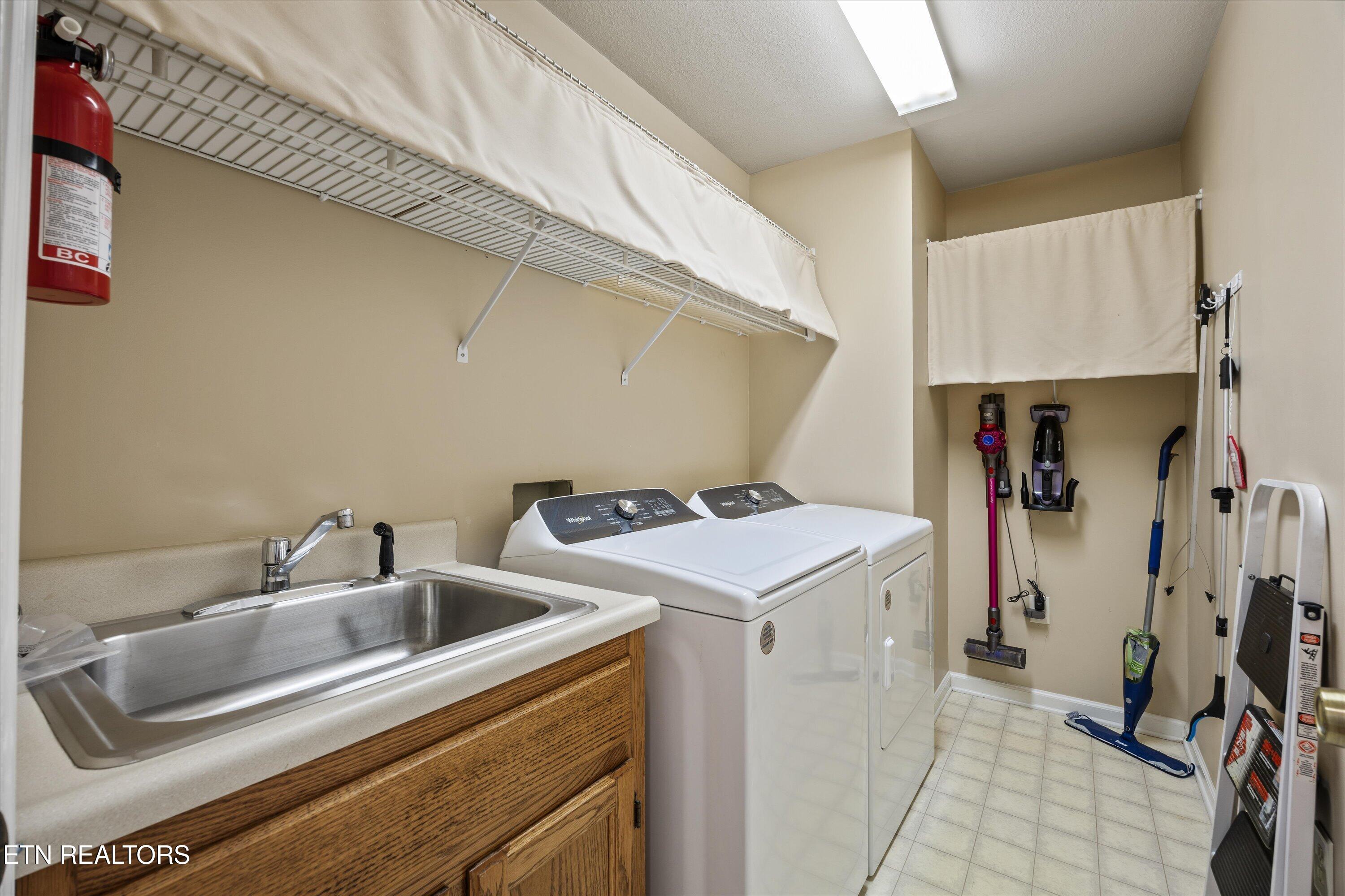 921 Portsmouth Circle