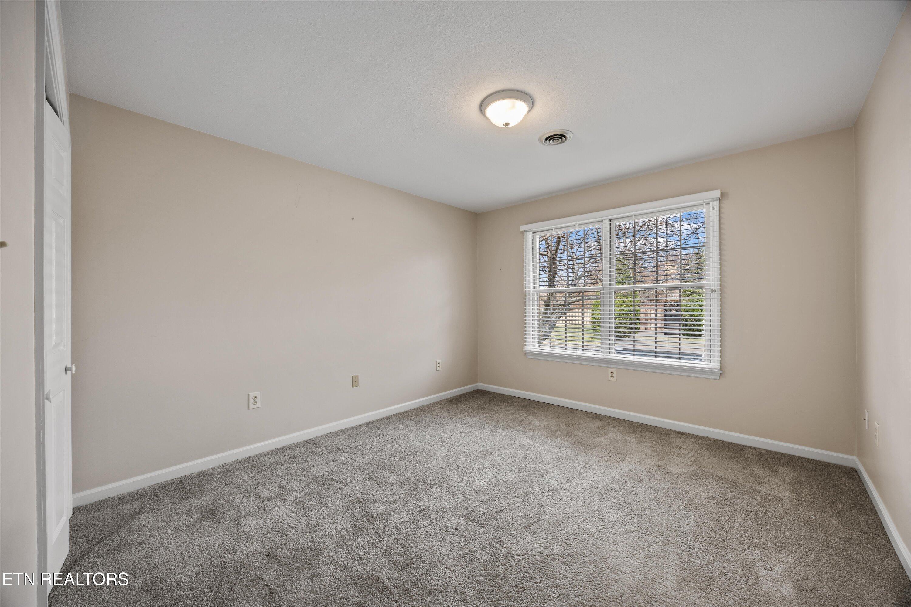 921 Portsmouth Circle