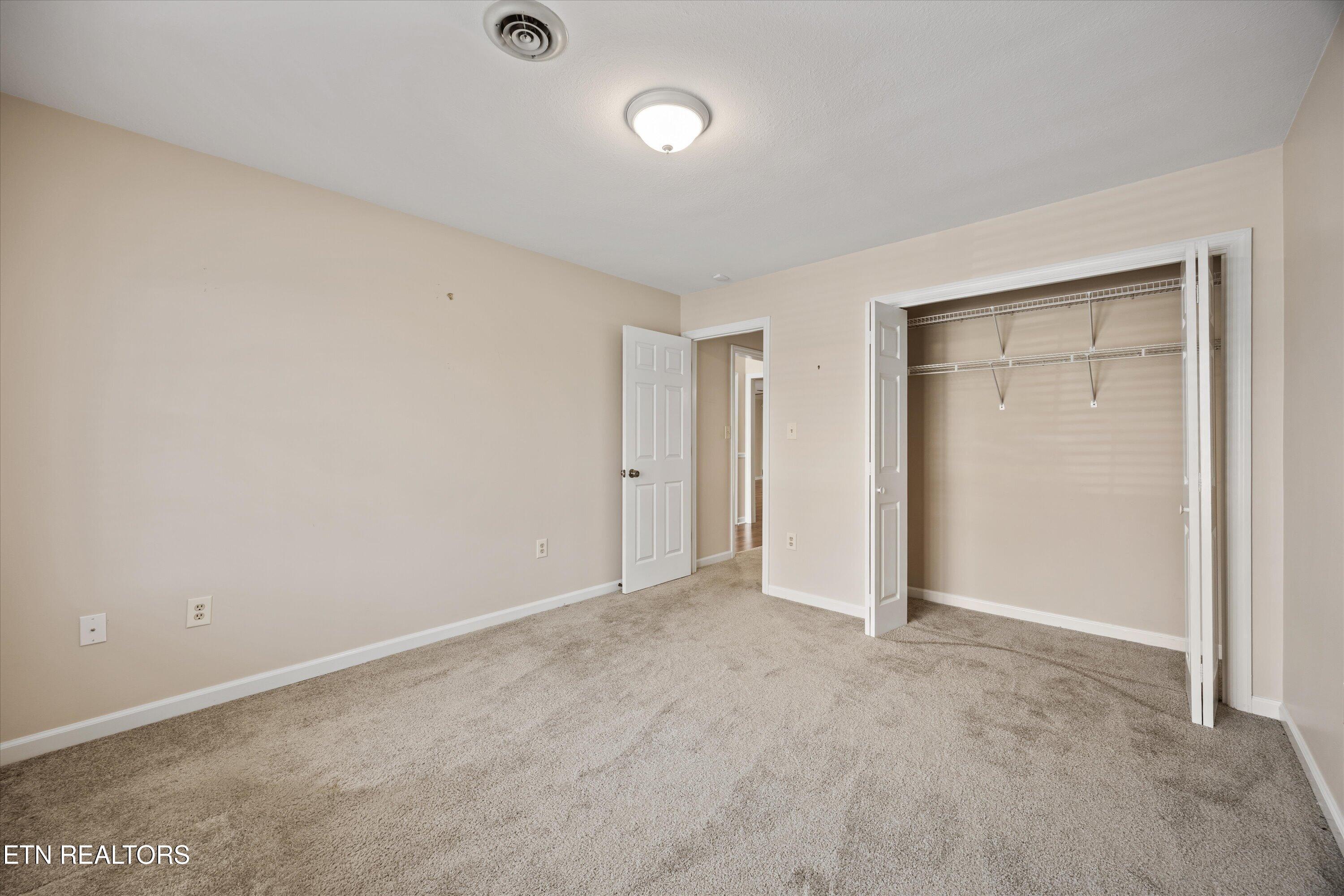 921 Portsmouth Circle