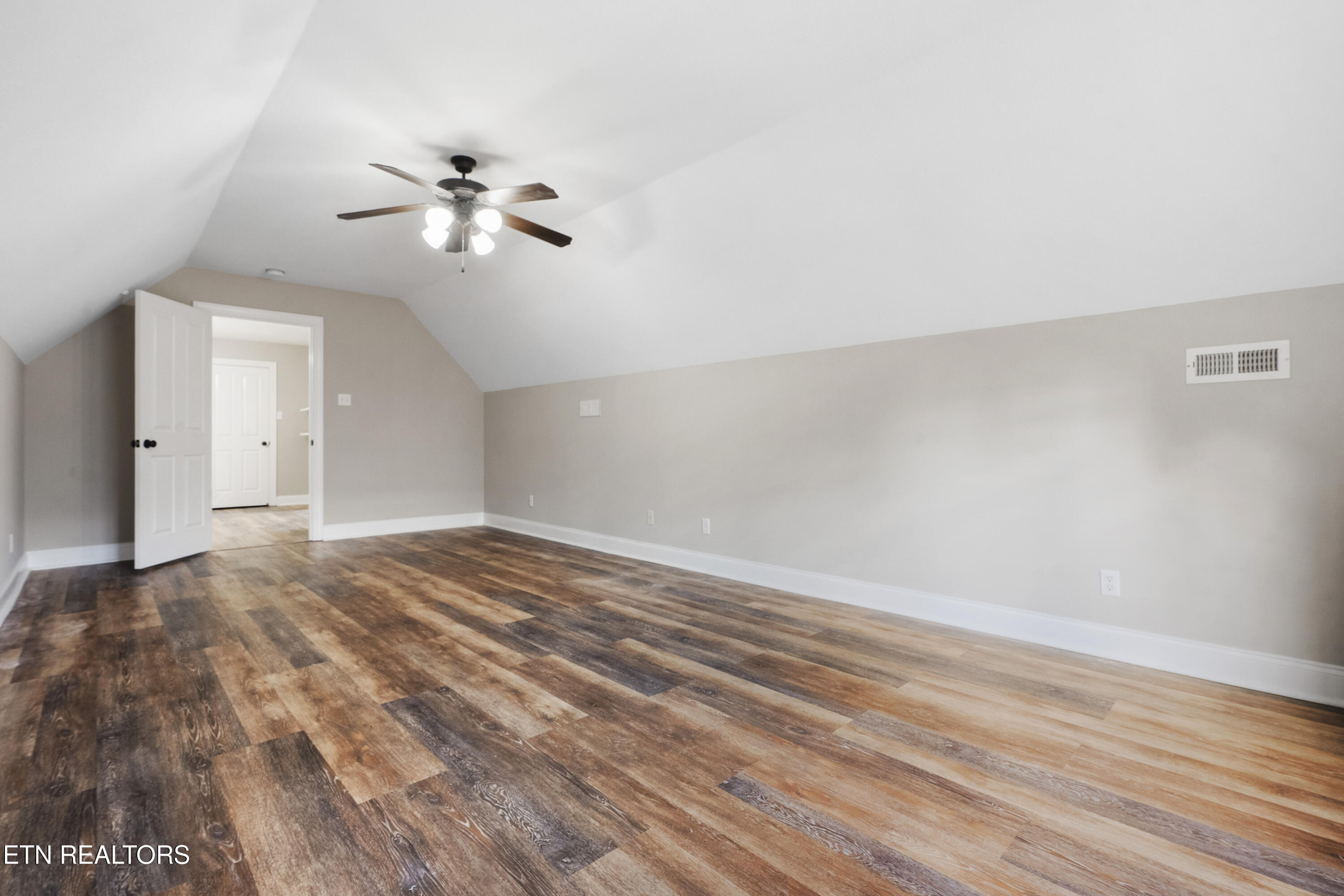 2514 Penn Marydel Way