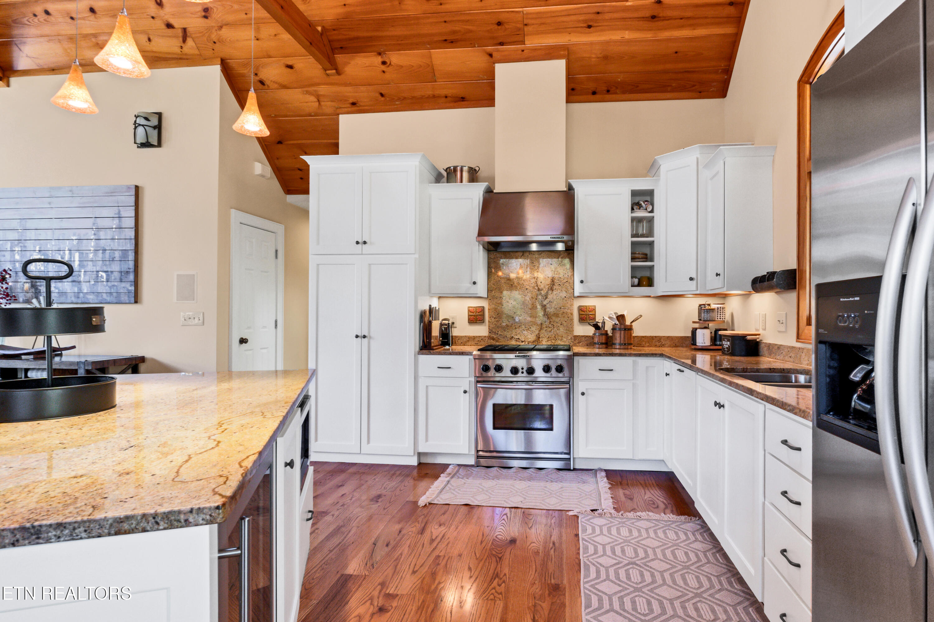 6260 E Lamar Alex Pkwy