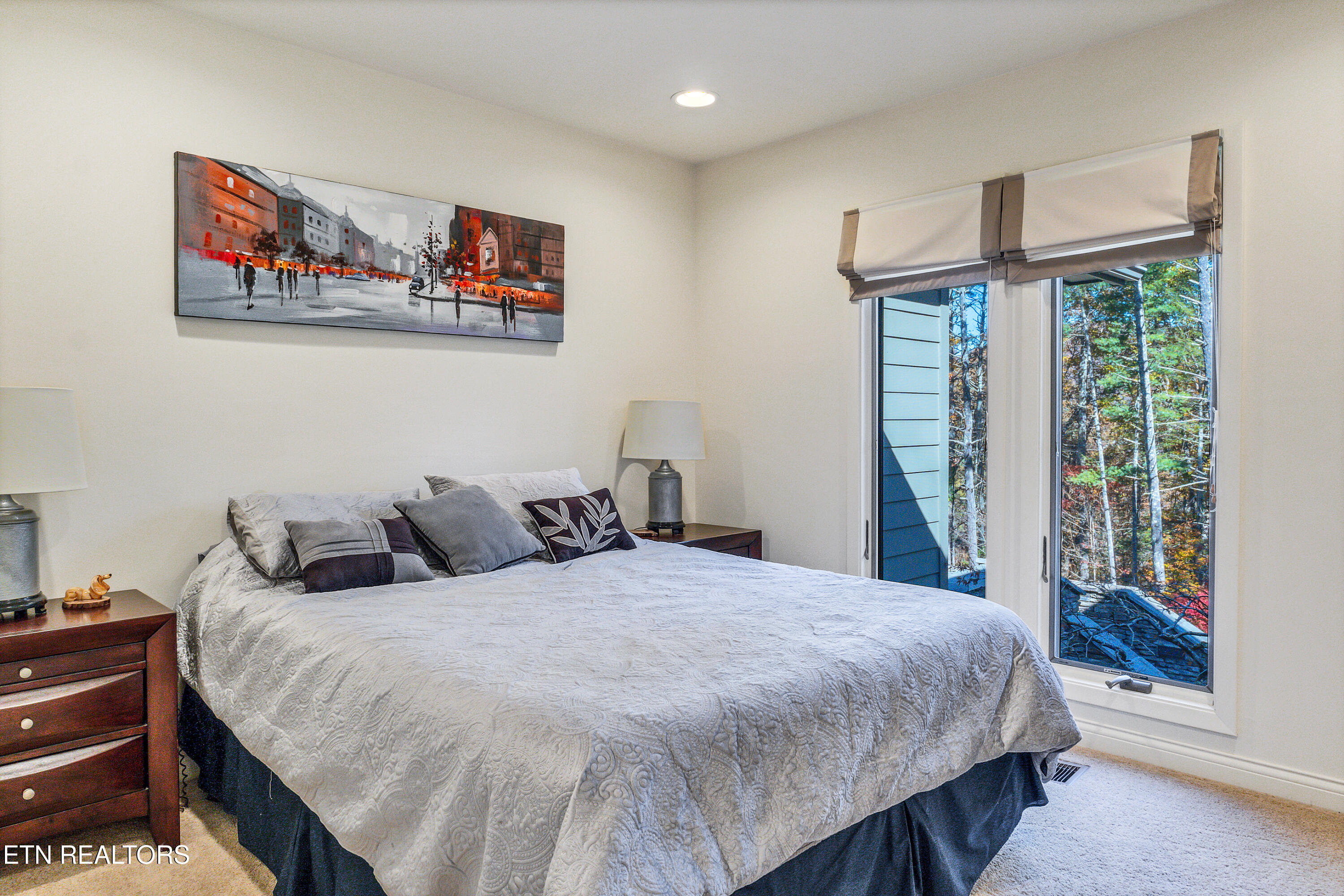 6260 E Lamar Alex Pkwy