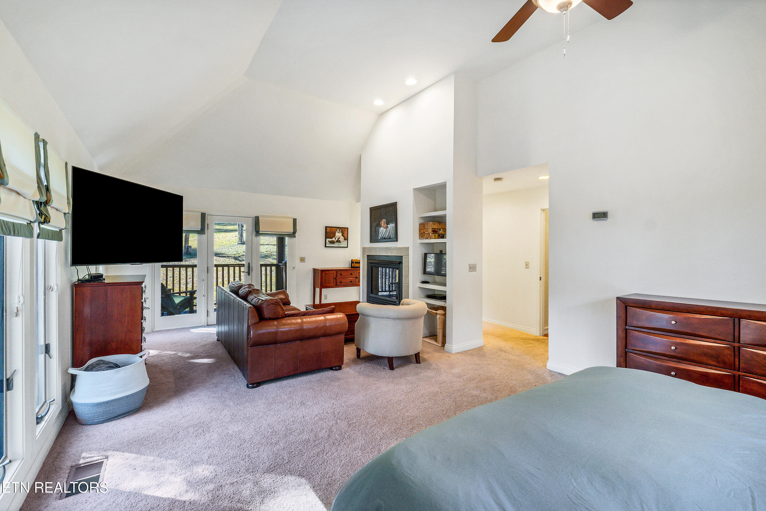 6260 E Lamar Alex Pkwy