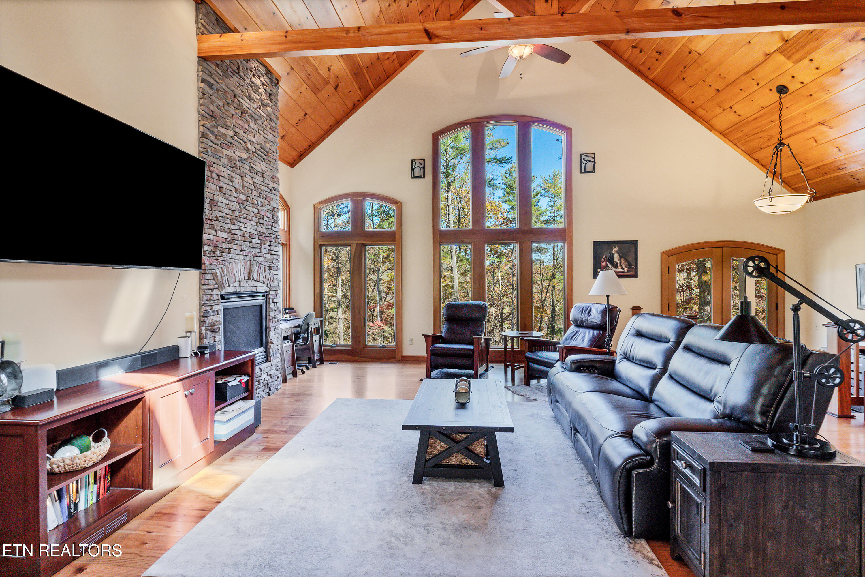 6260 E Lamar Alex Pkwy