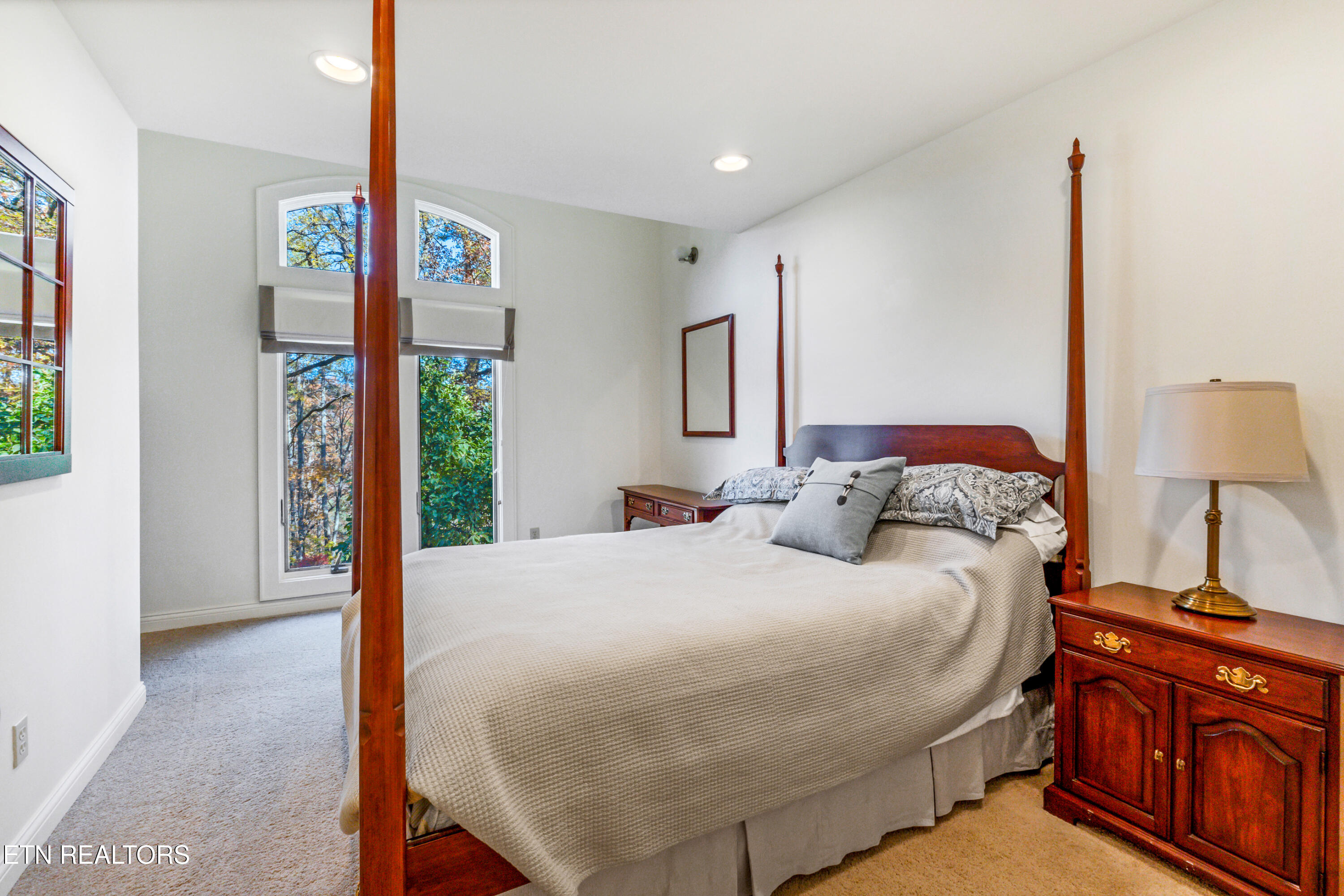 6260 E Lamar Alex Pkwy