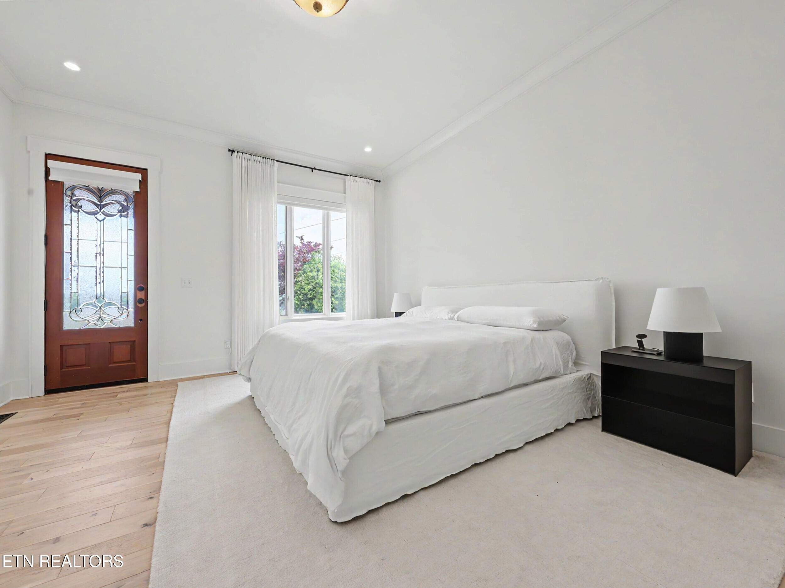 3320 High Pointe Way