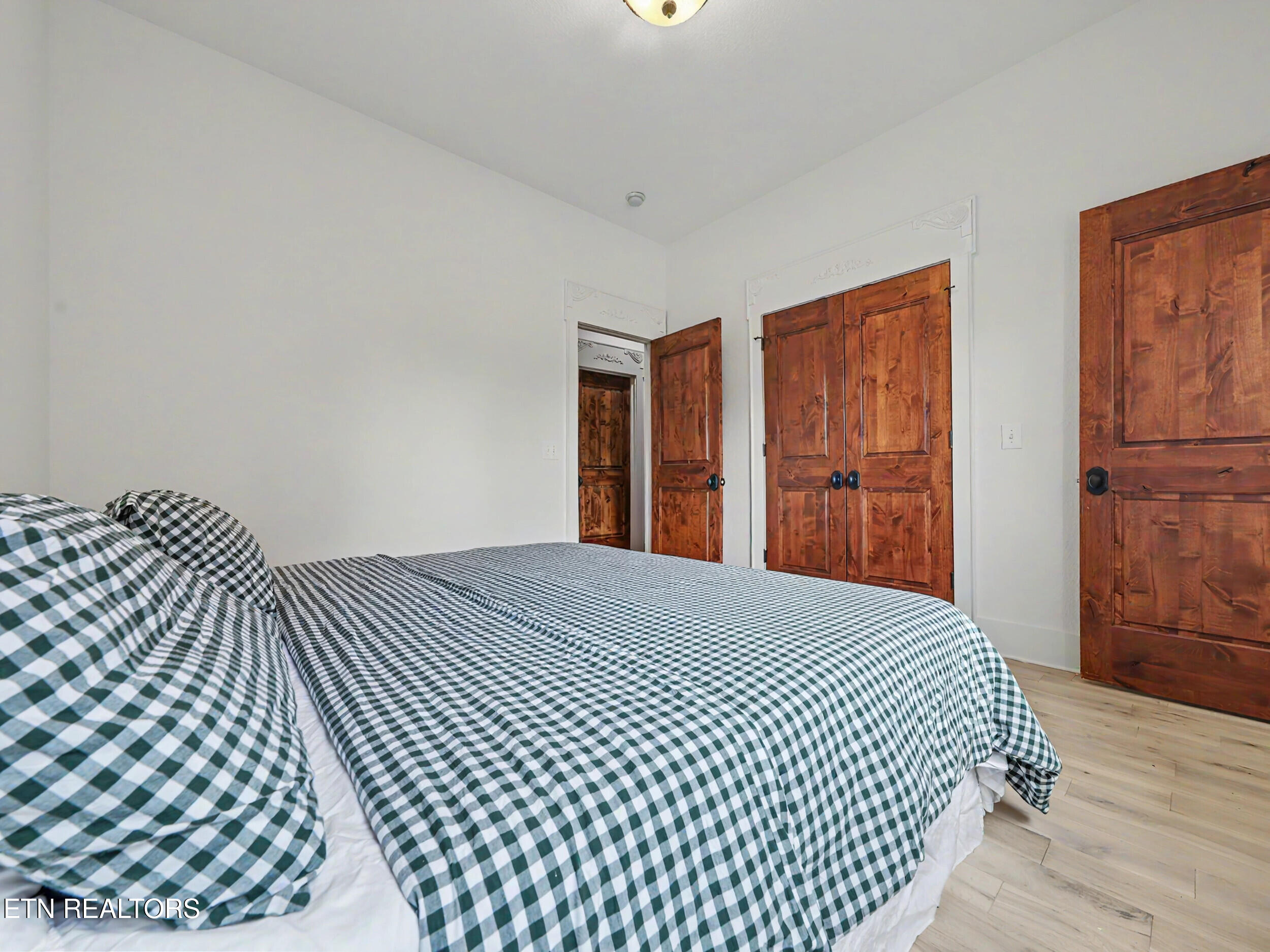 3320 High Pointe Way