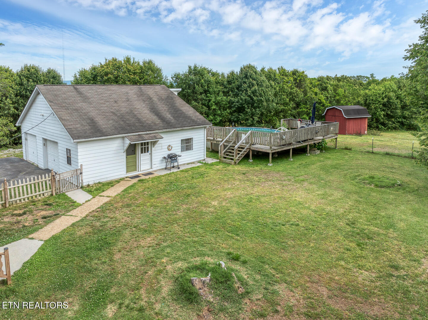 1533 Middlesettlements Rd