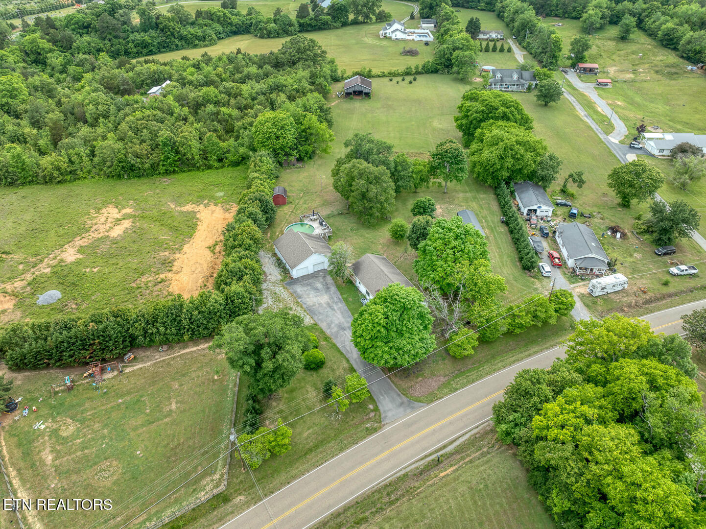 1533 Middlesettlements Rd