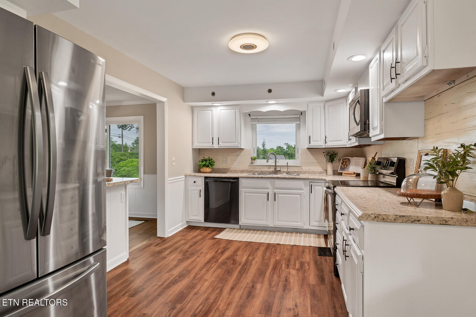 1533 Middlesettlements Rd